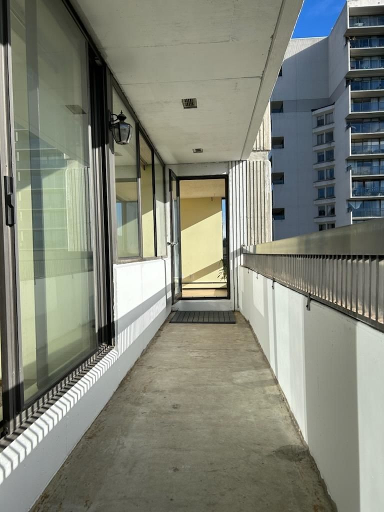 Listing Image 26