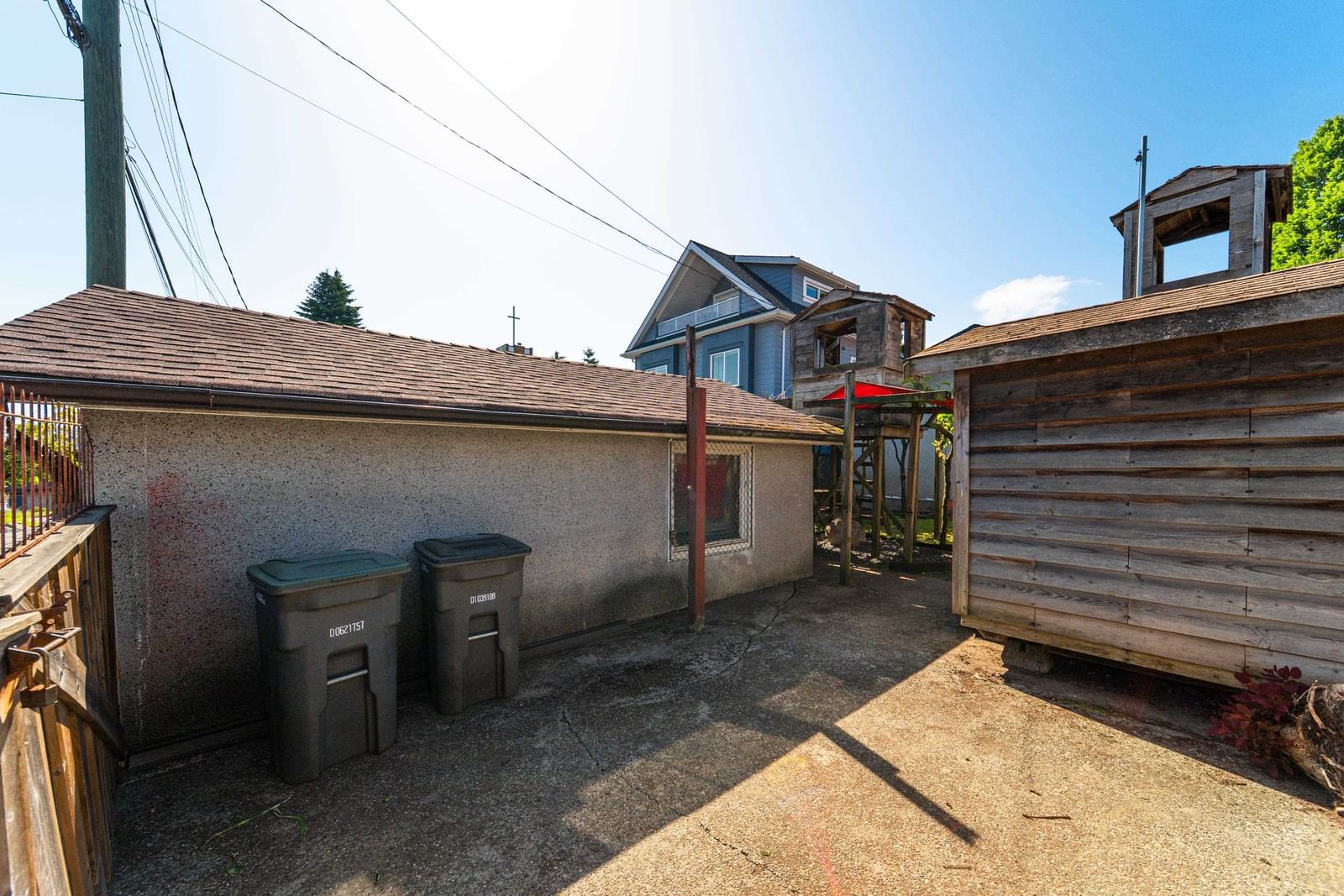 Listing Image 19