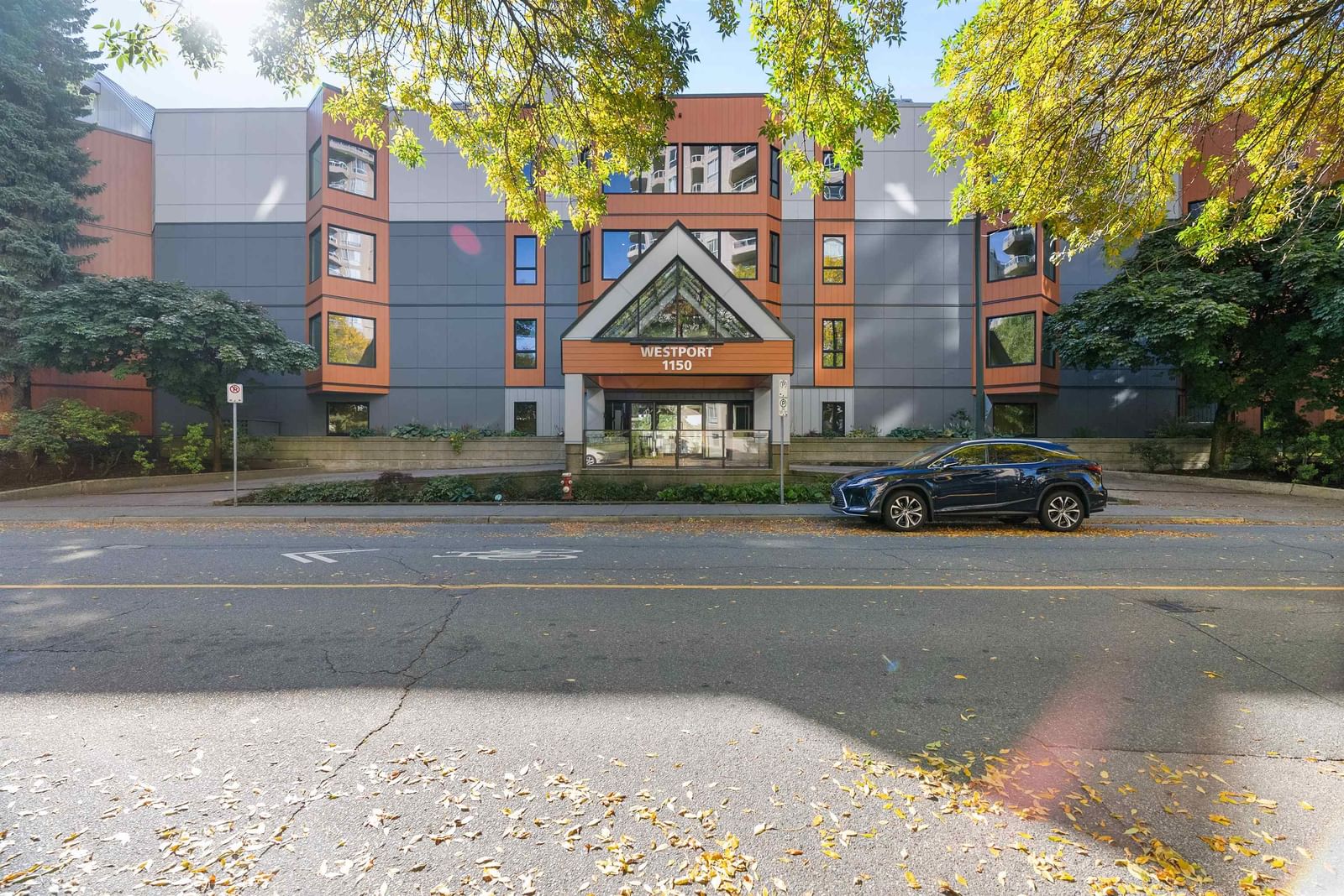 Listing Image 33