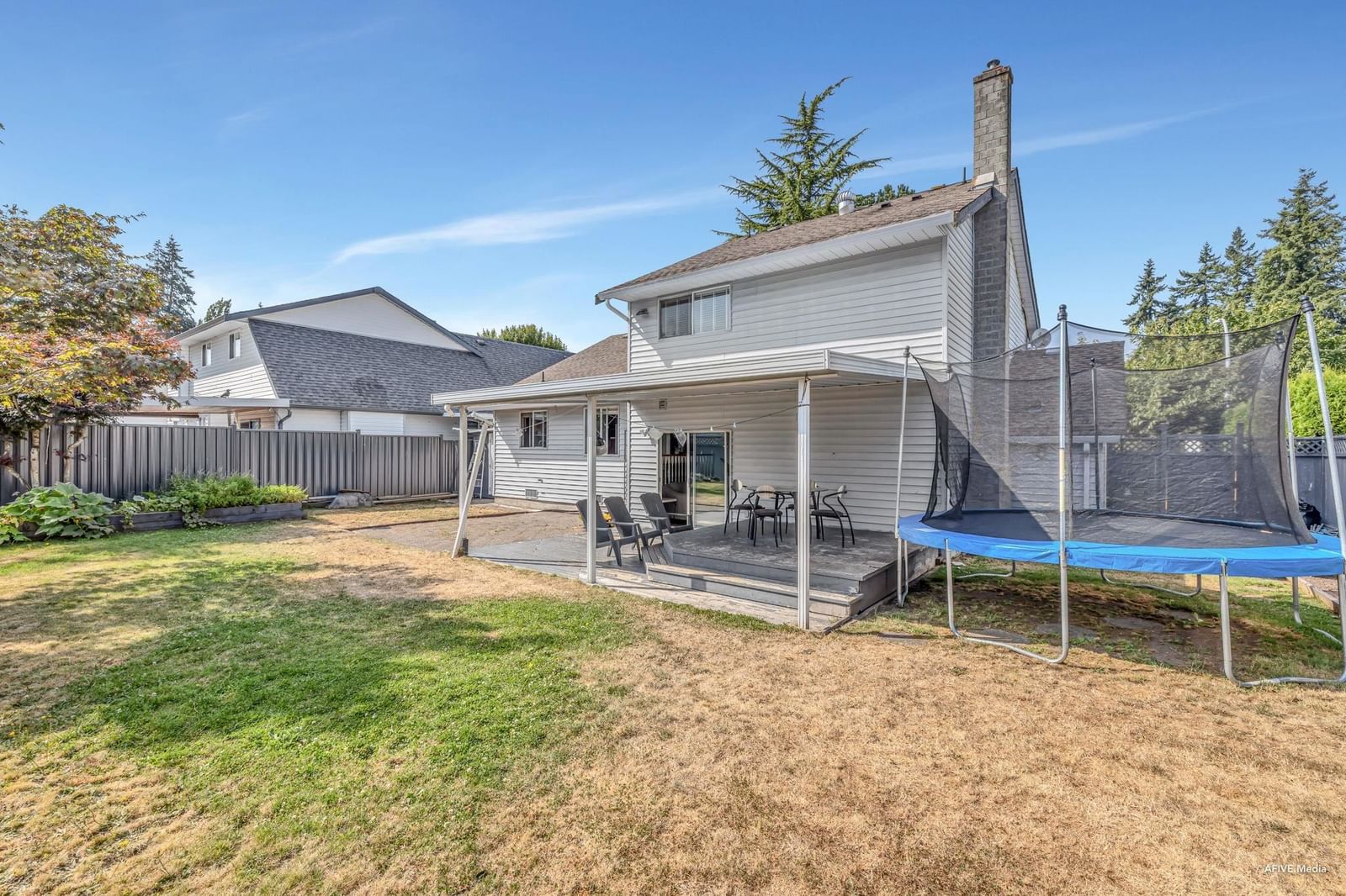 Listing Image 28