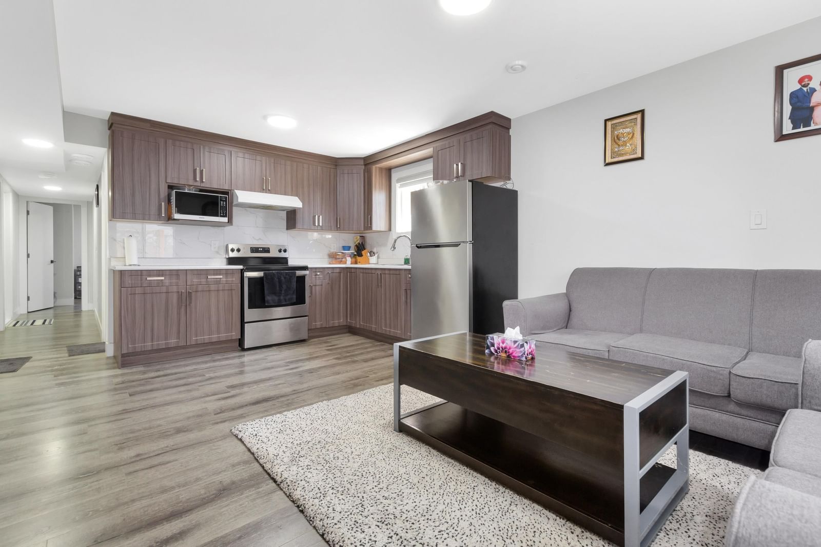 Listing Image 15