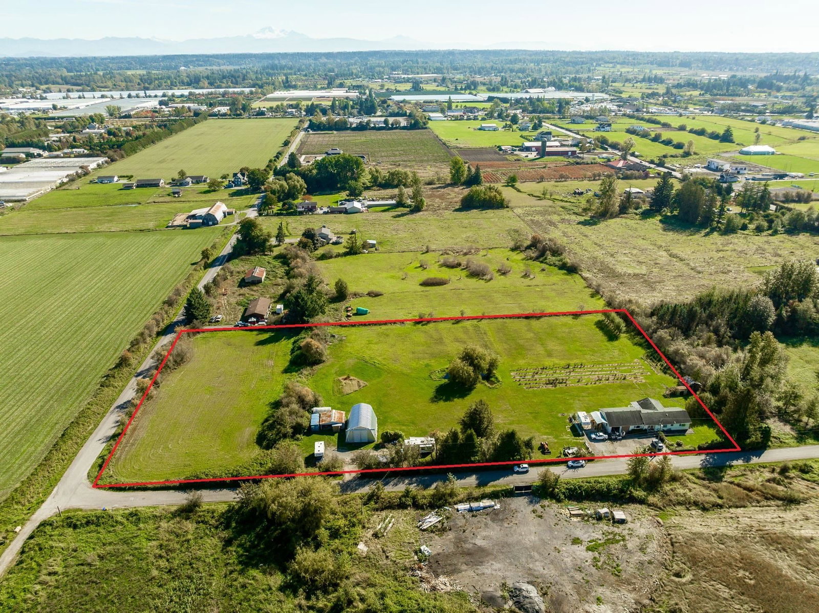Listing Image 4