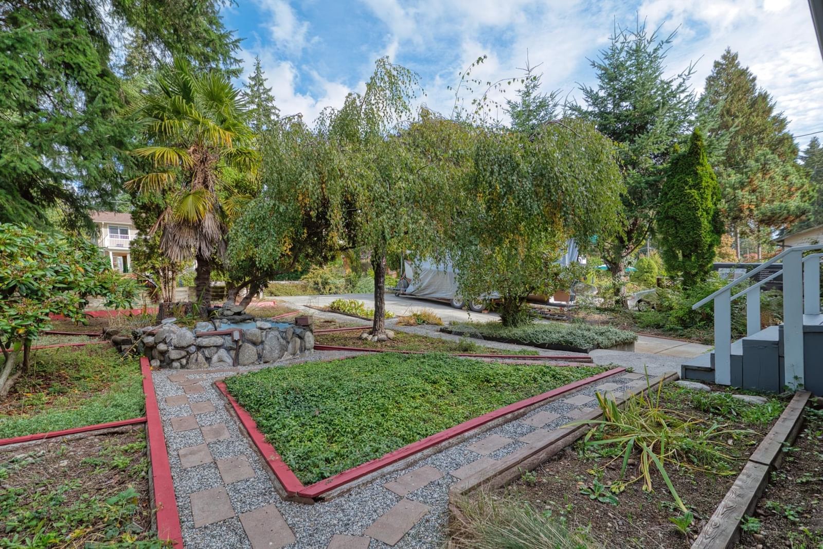 Listing photo 5