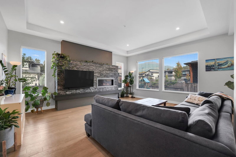 39262 Falcon Crescent, Squamish, V8B 0V8 | Image 3