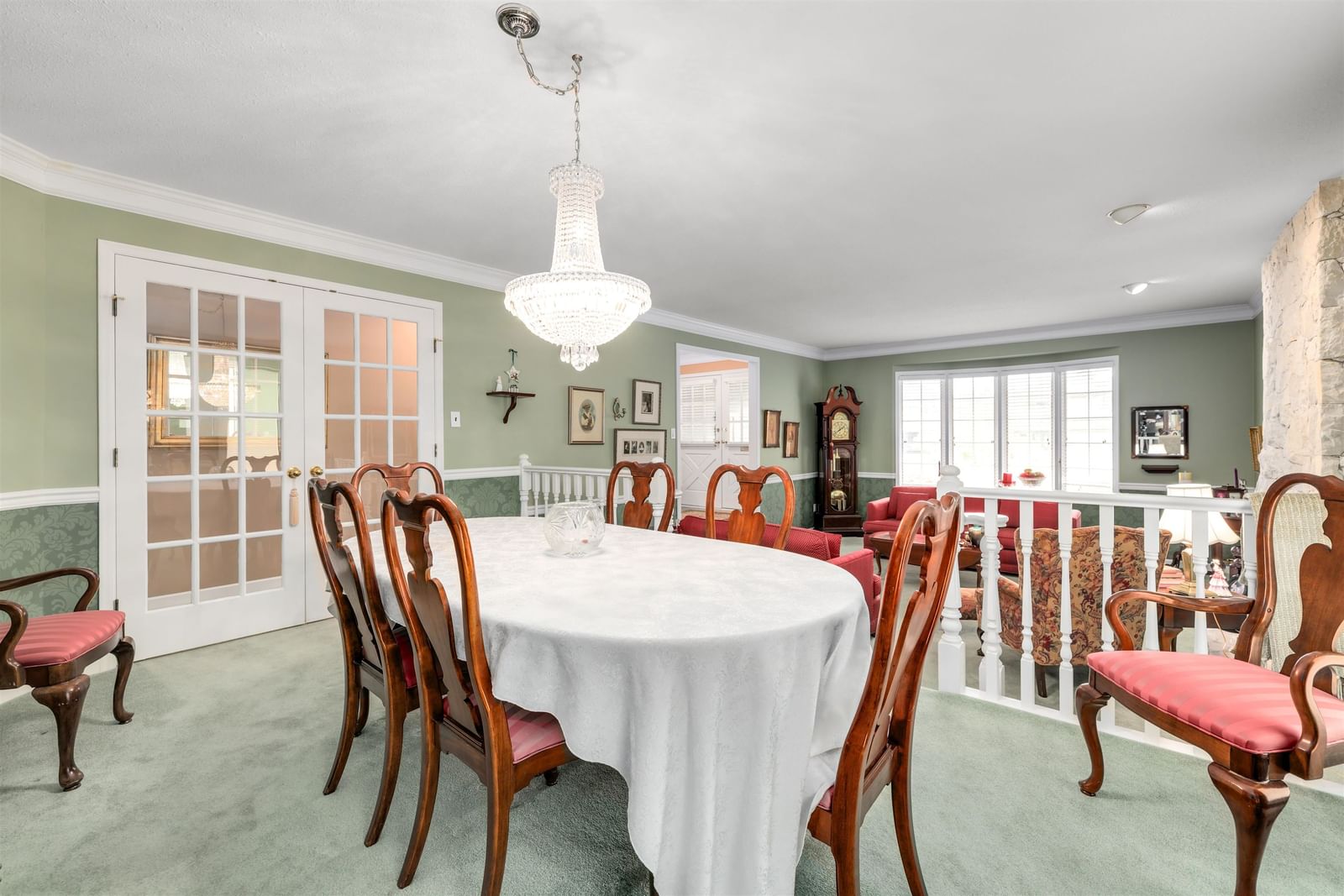 Listing Image 11