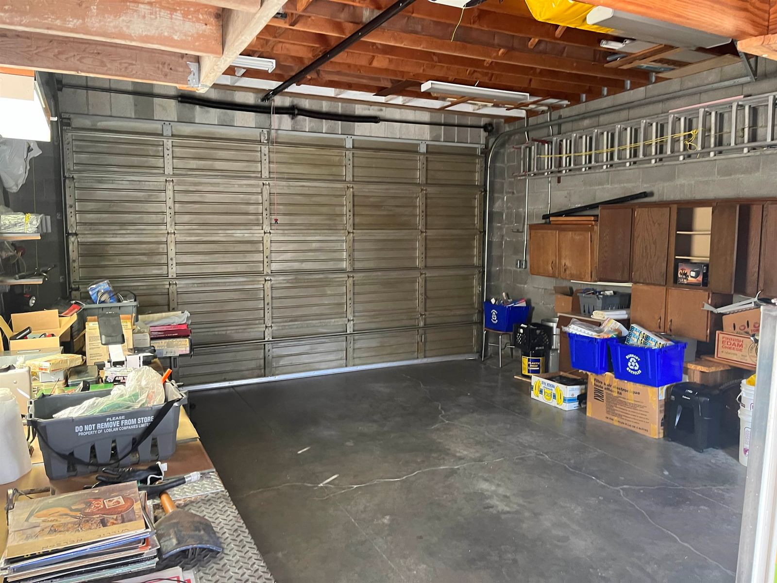 Listing Image 24