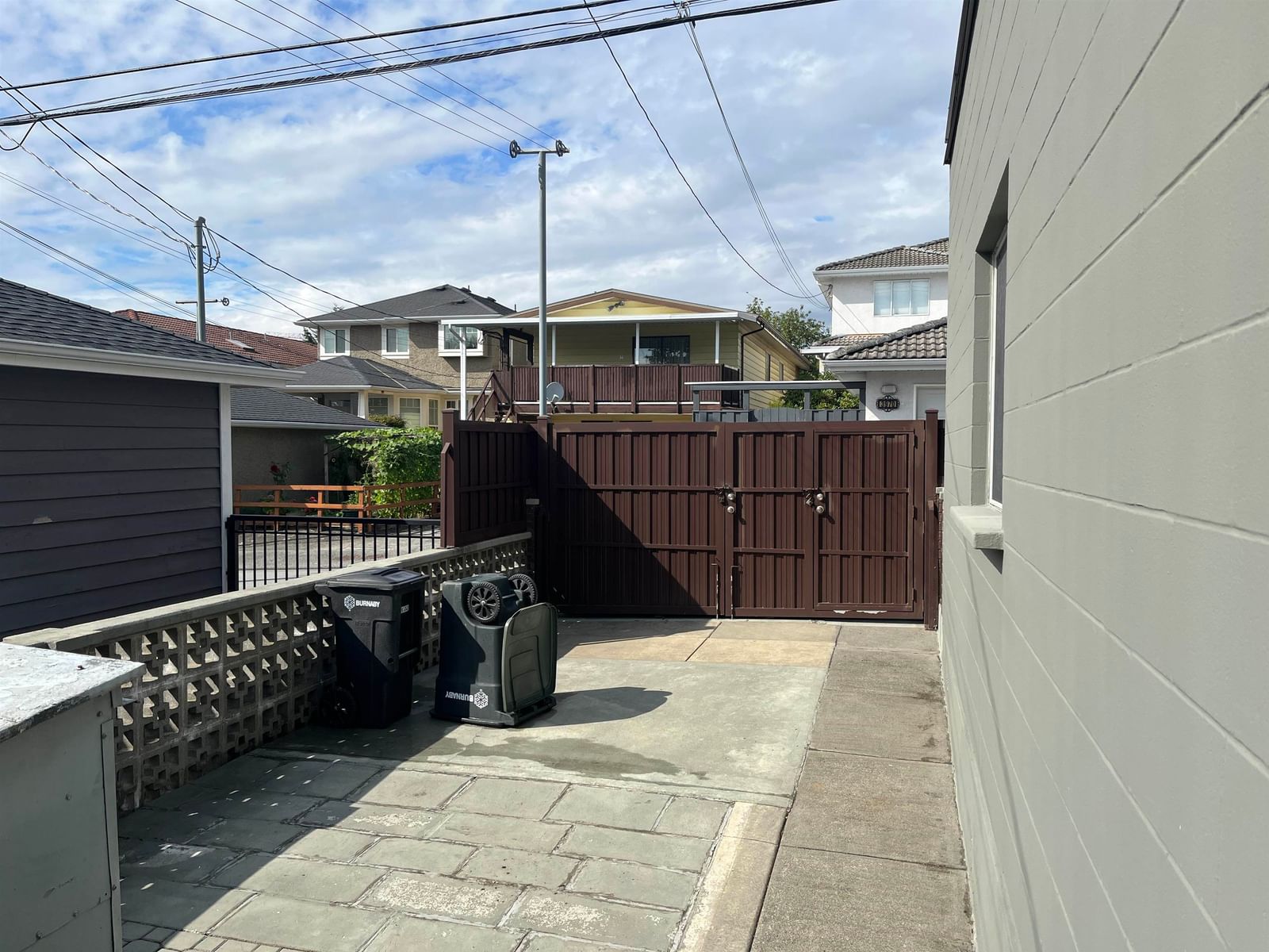 Listing Image 27