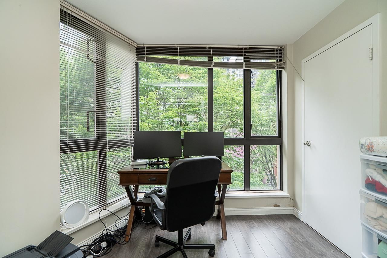 Listing Image 23