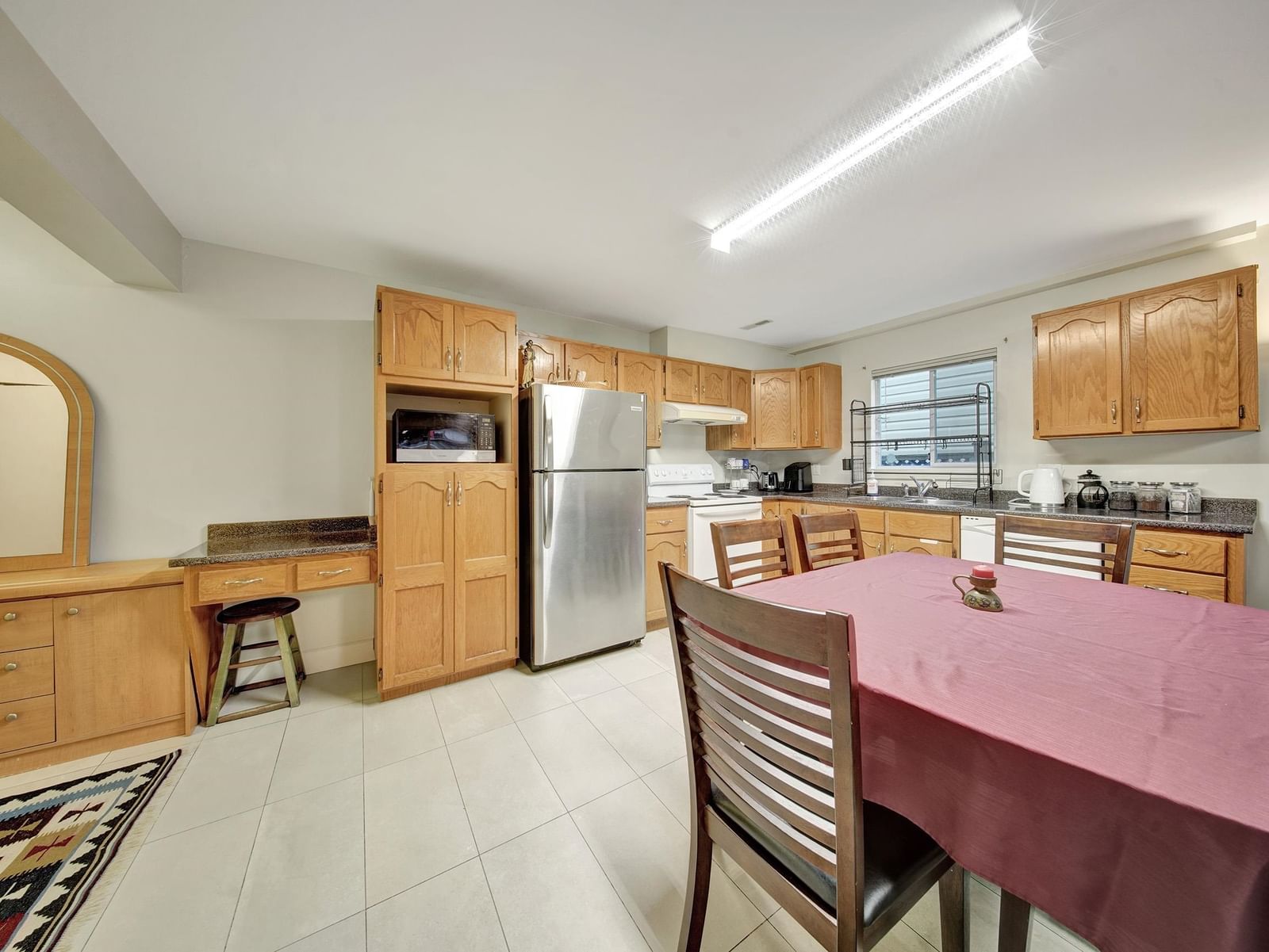 Listing Image 23