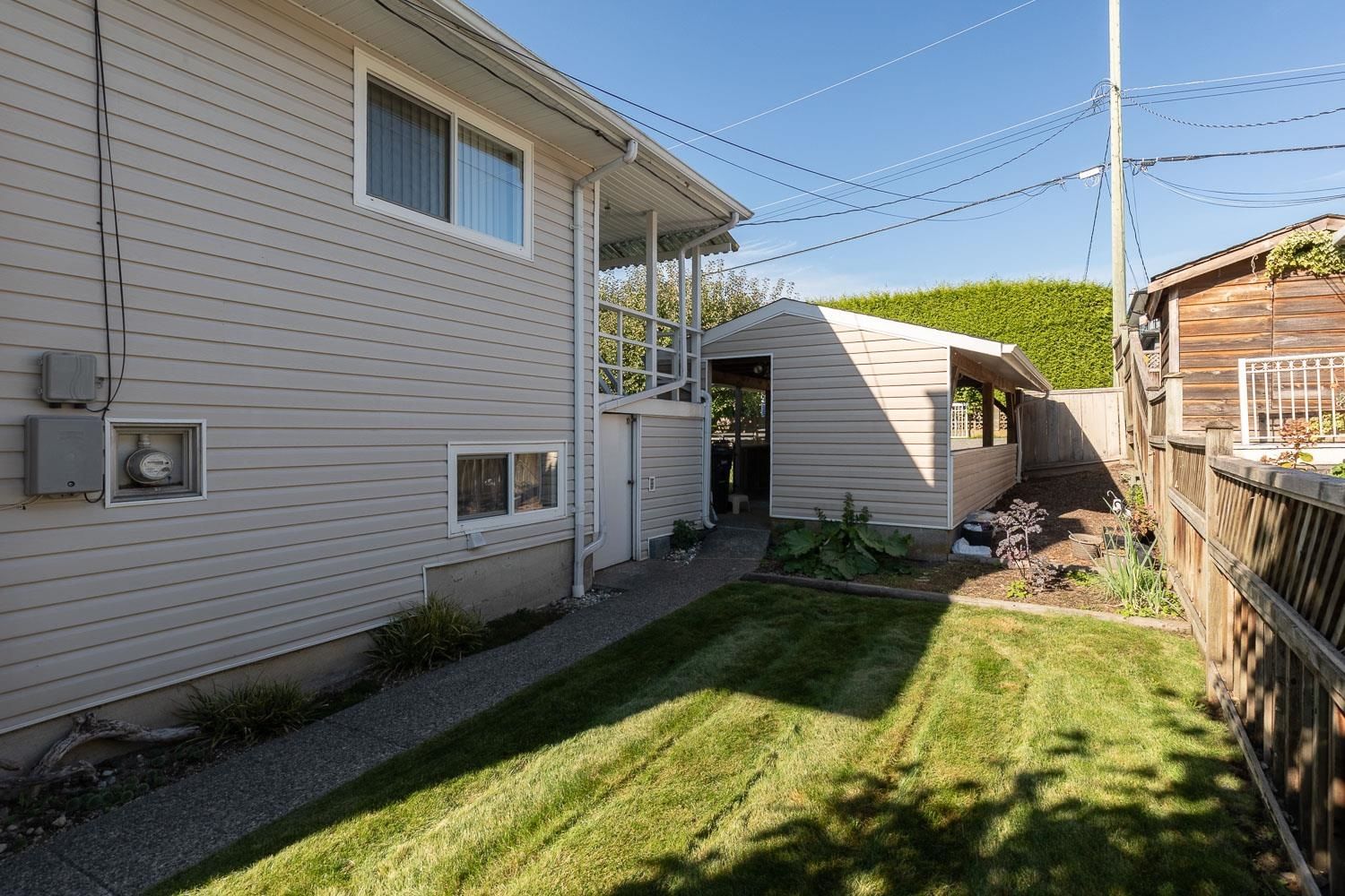 Listing Image 19