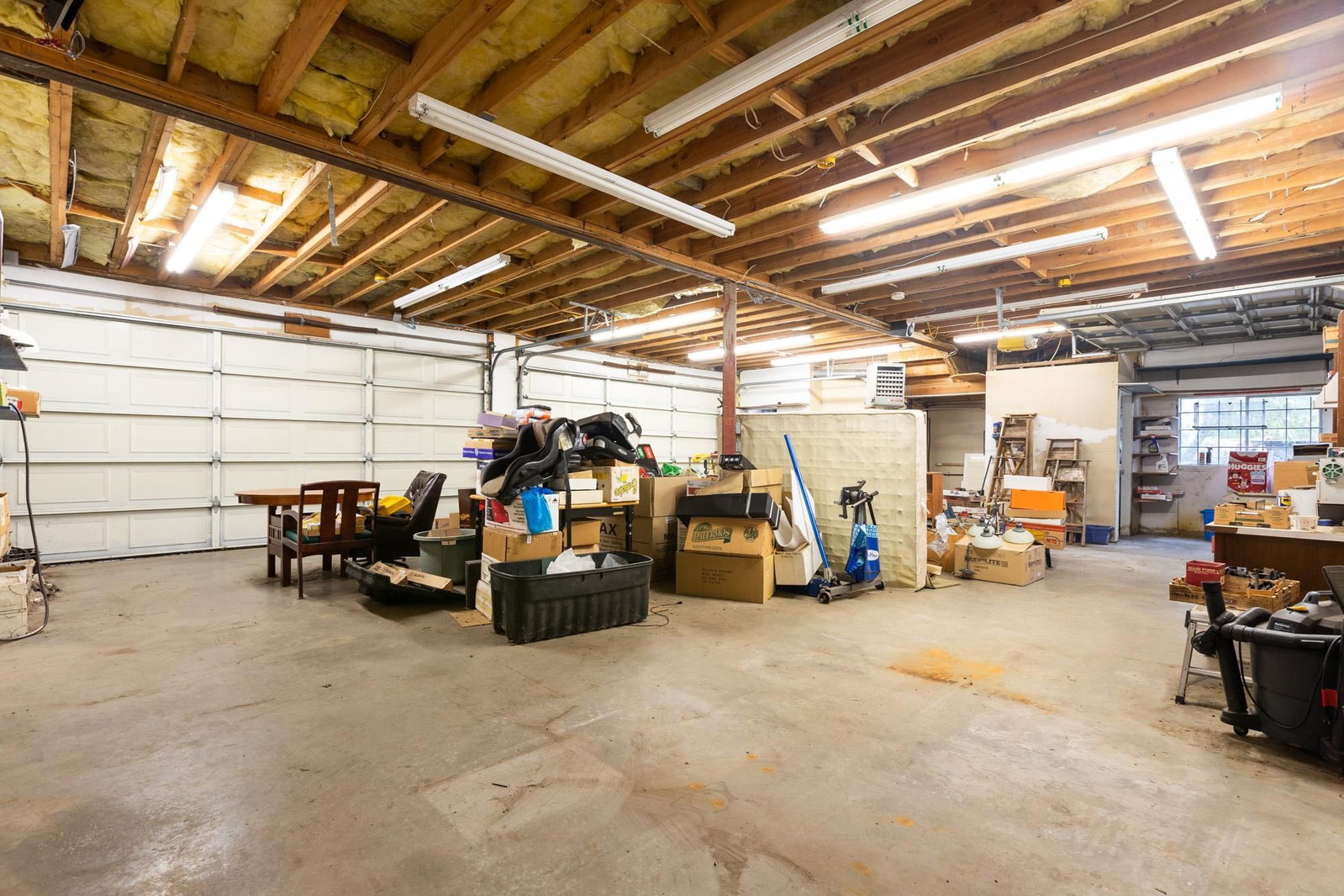 Listing Image 40