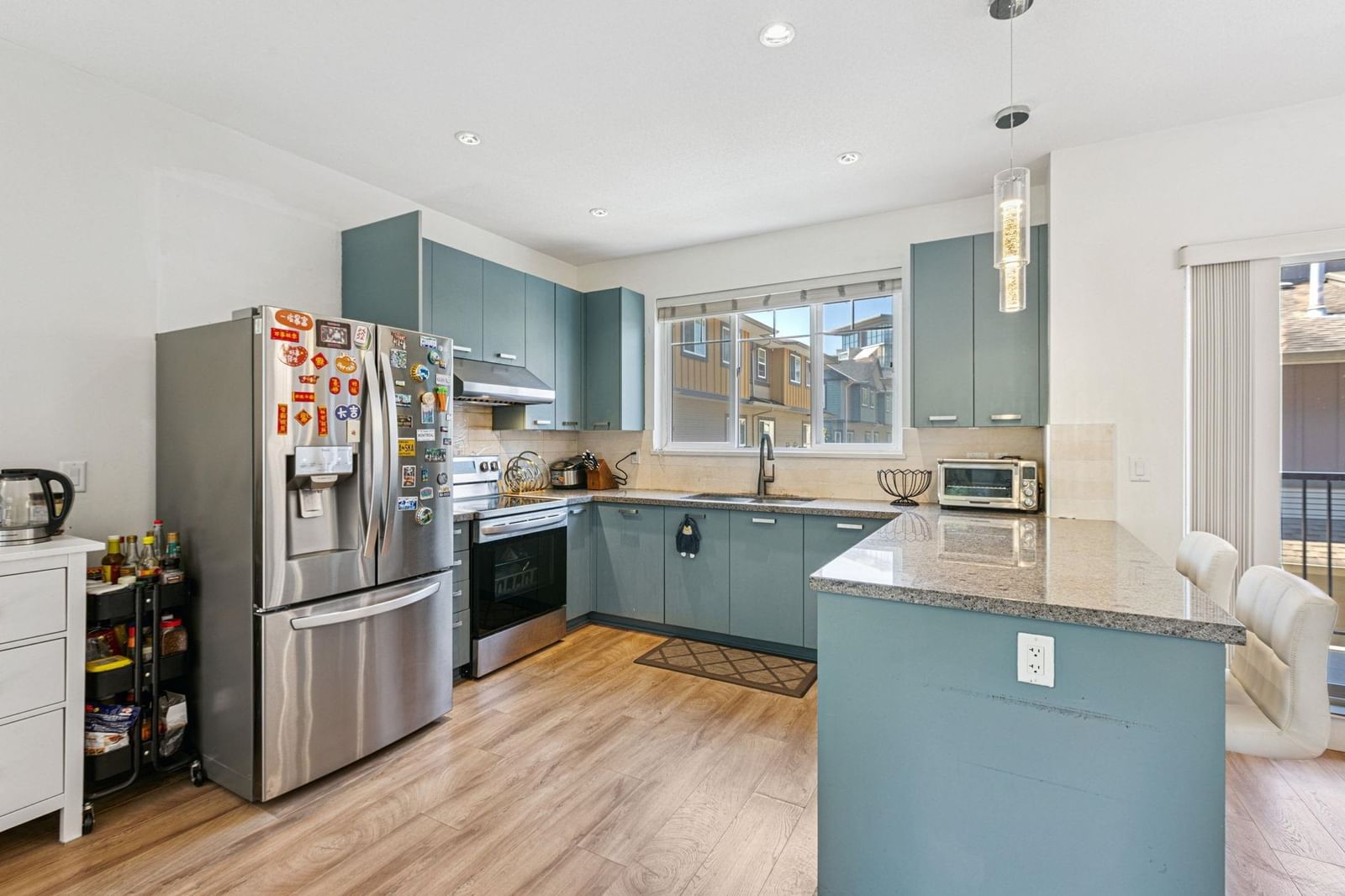Listing Image 13
