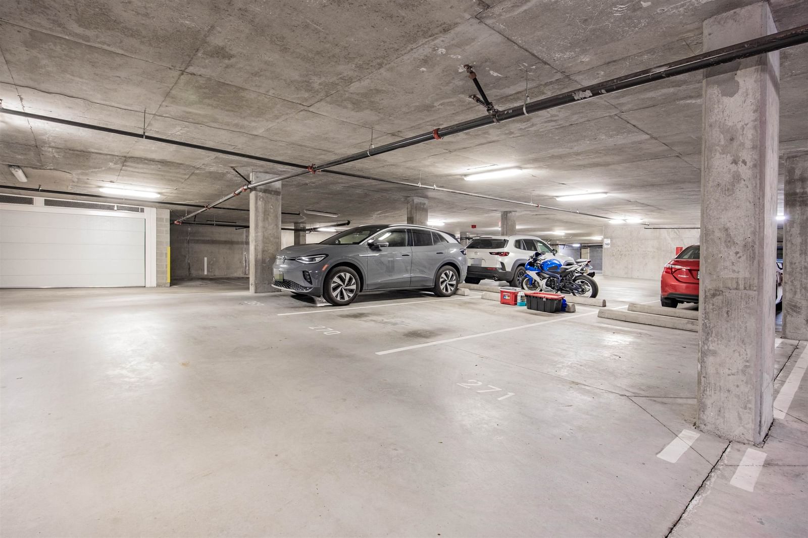 Listing Image 23