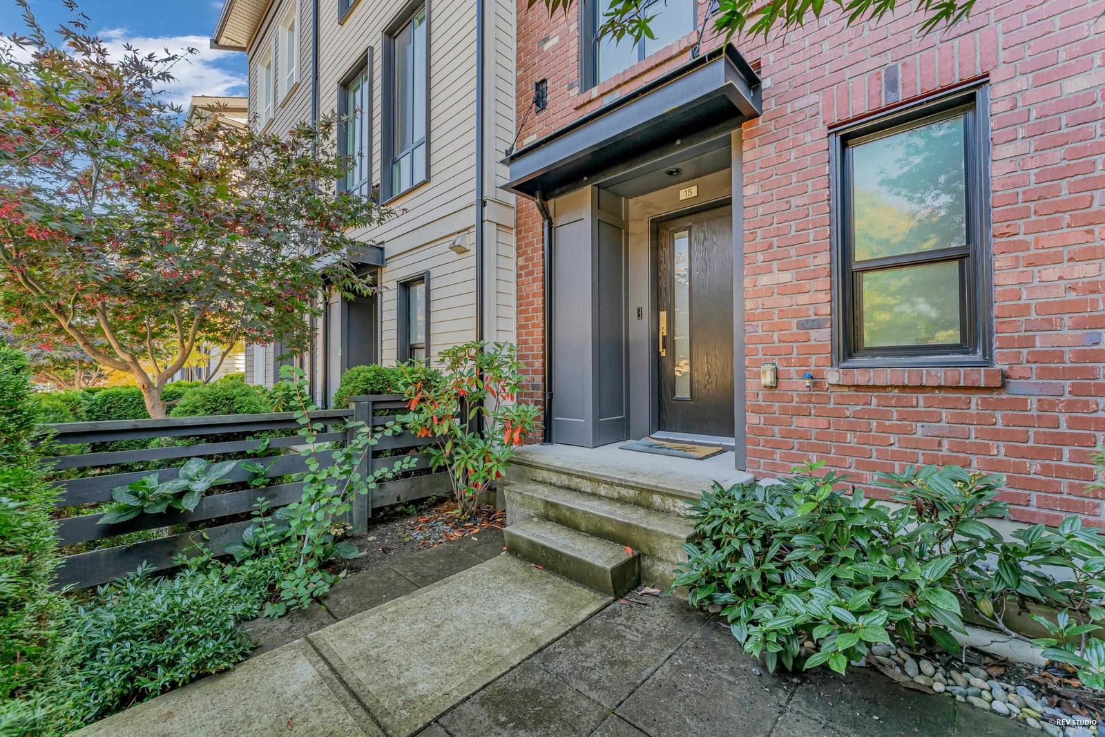 Listing Image 14