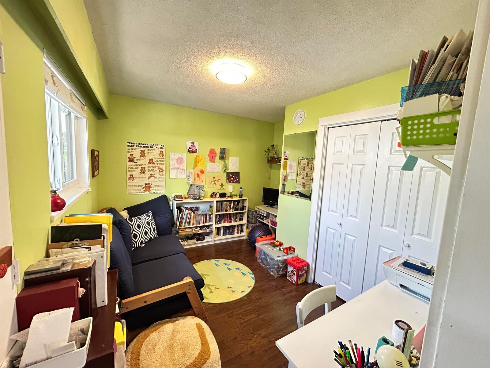 Listing Image 8