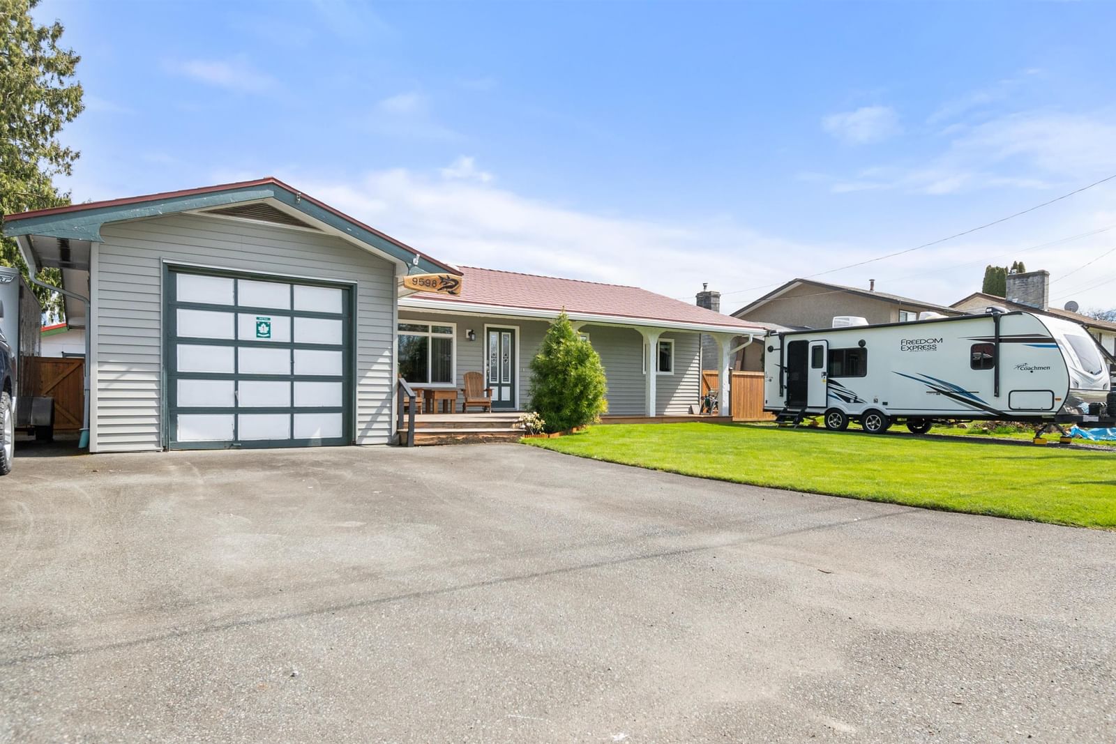 Listing Image 1