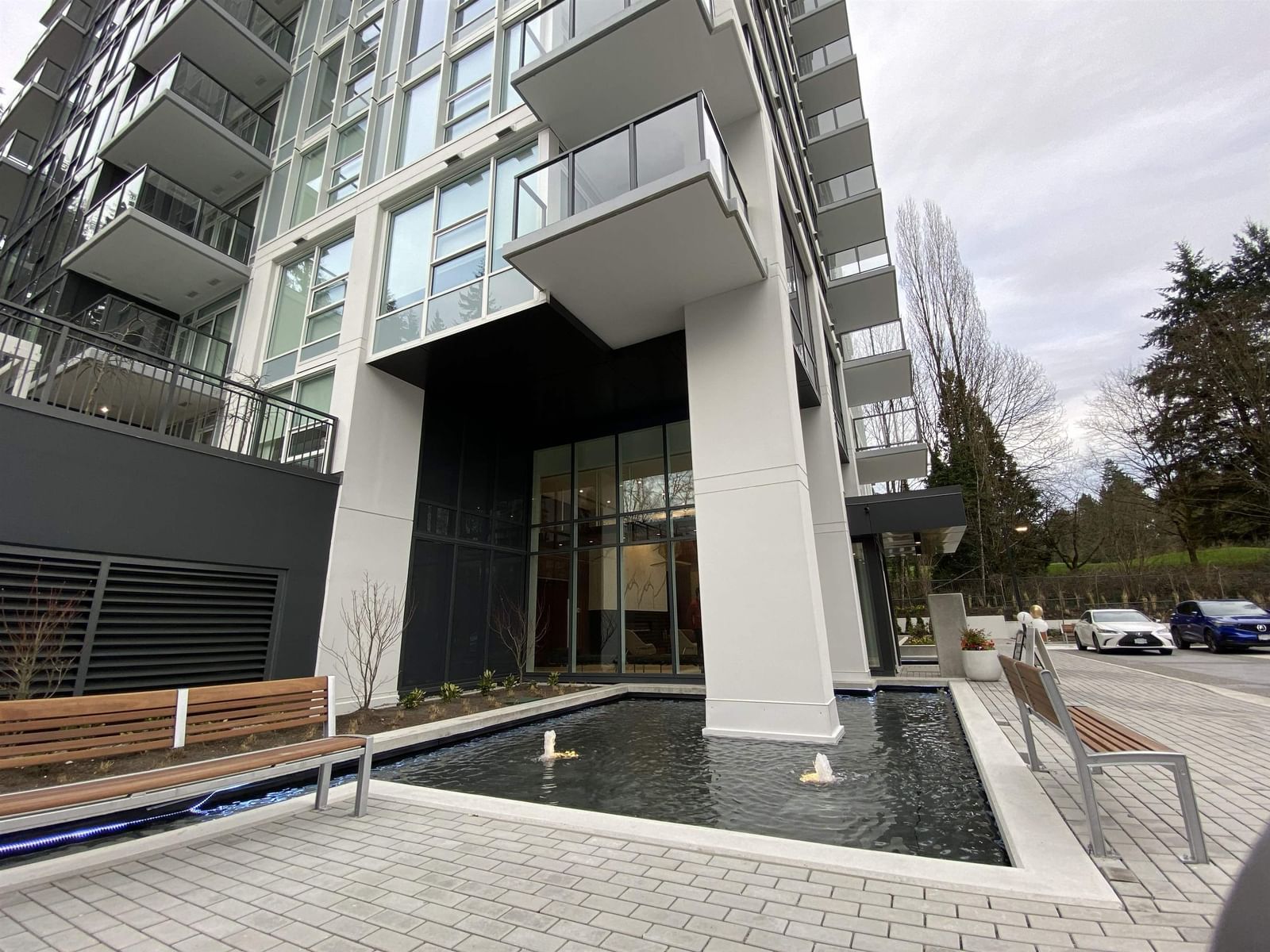 Listing Image 20