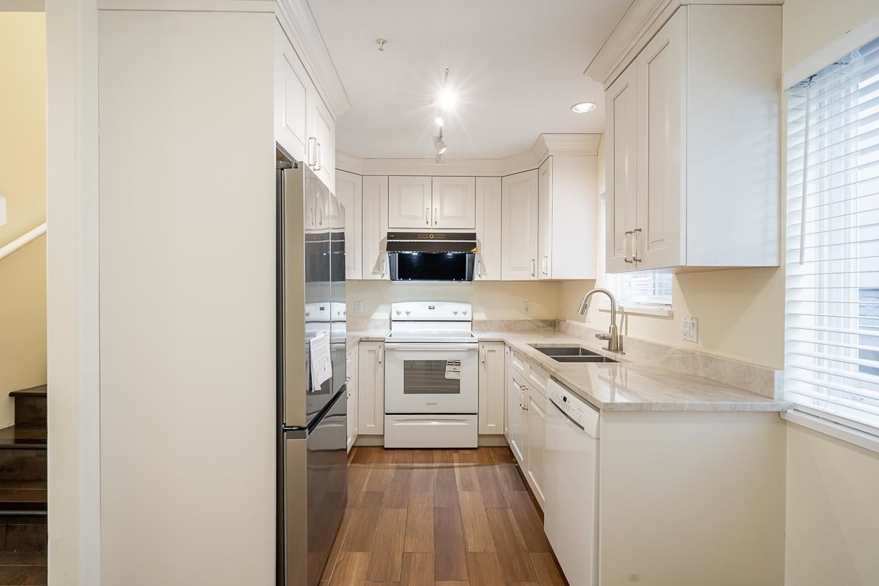 Listing Image 22