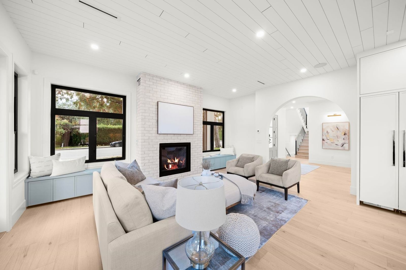 Listing Image 9