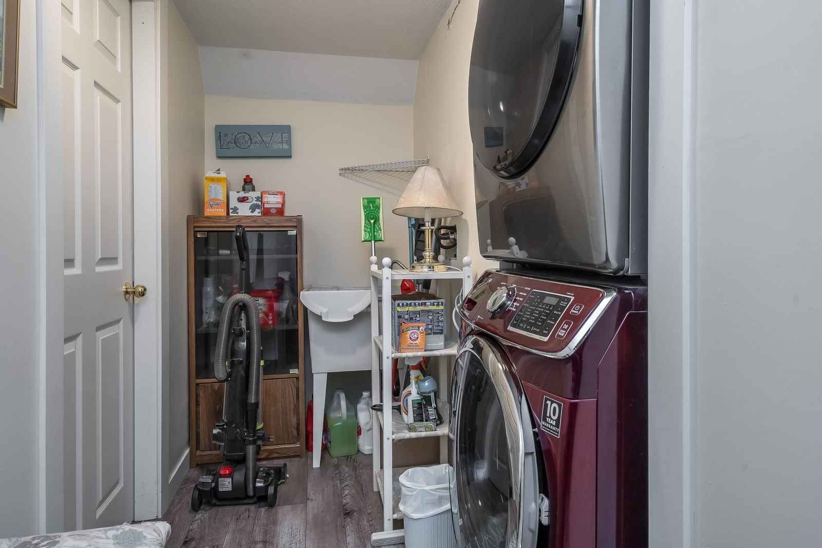 Listing Image 21