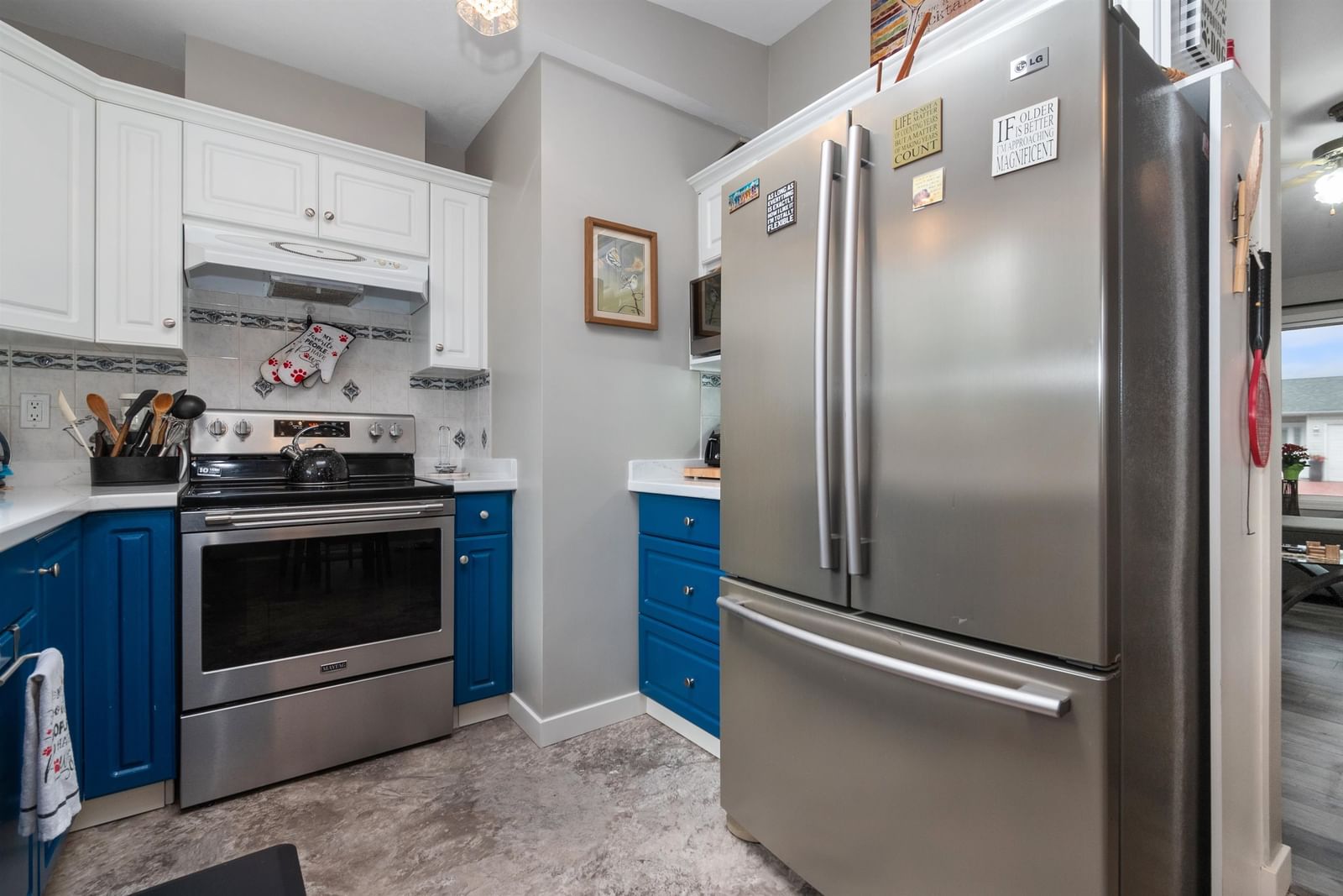 Listing Image 10