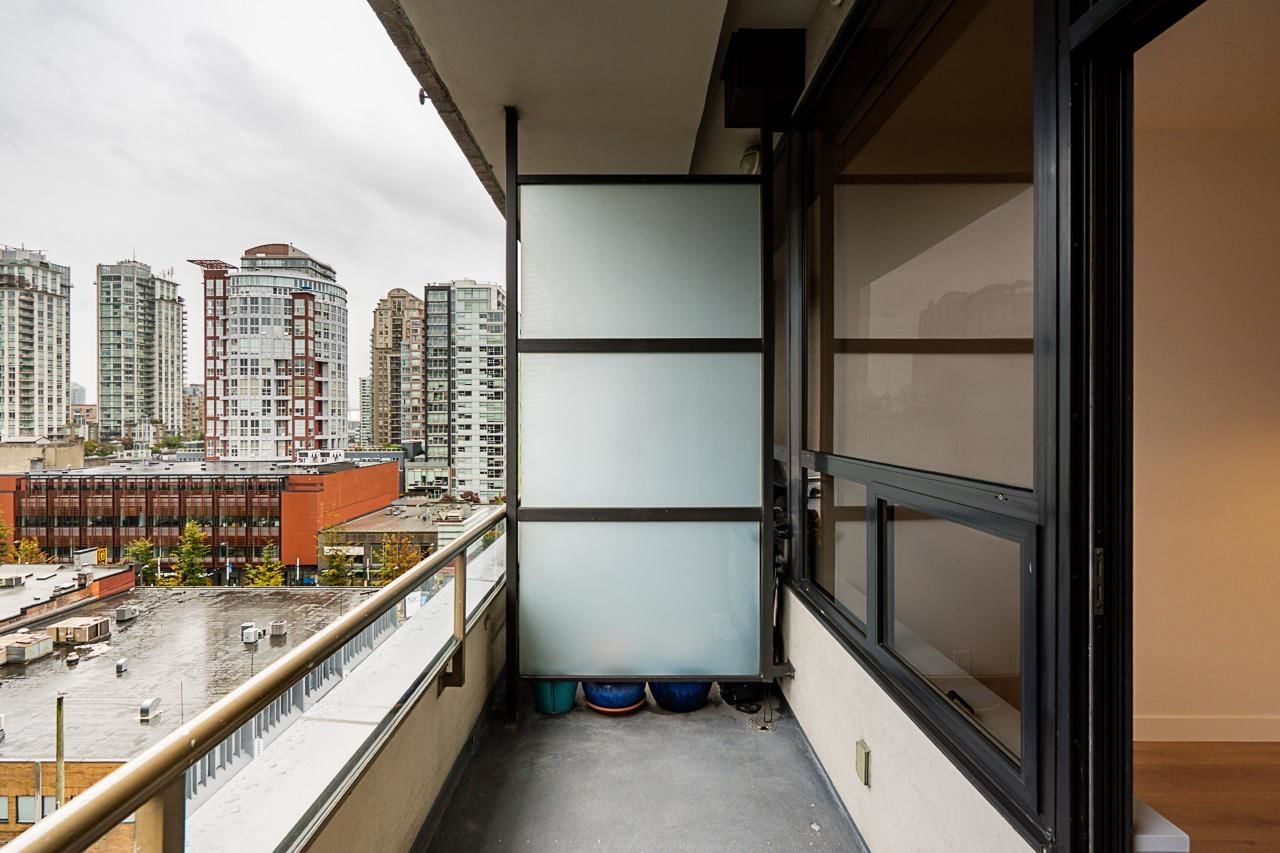 Listing Image 17