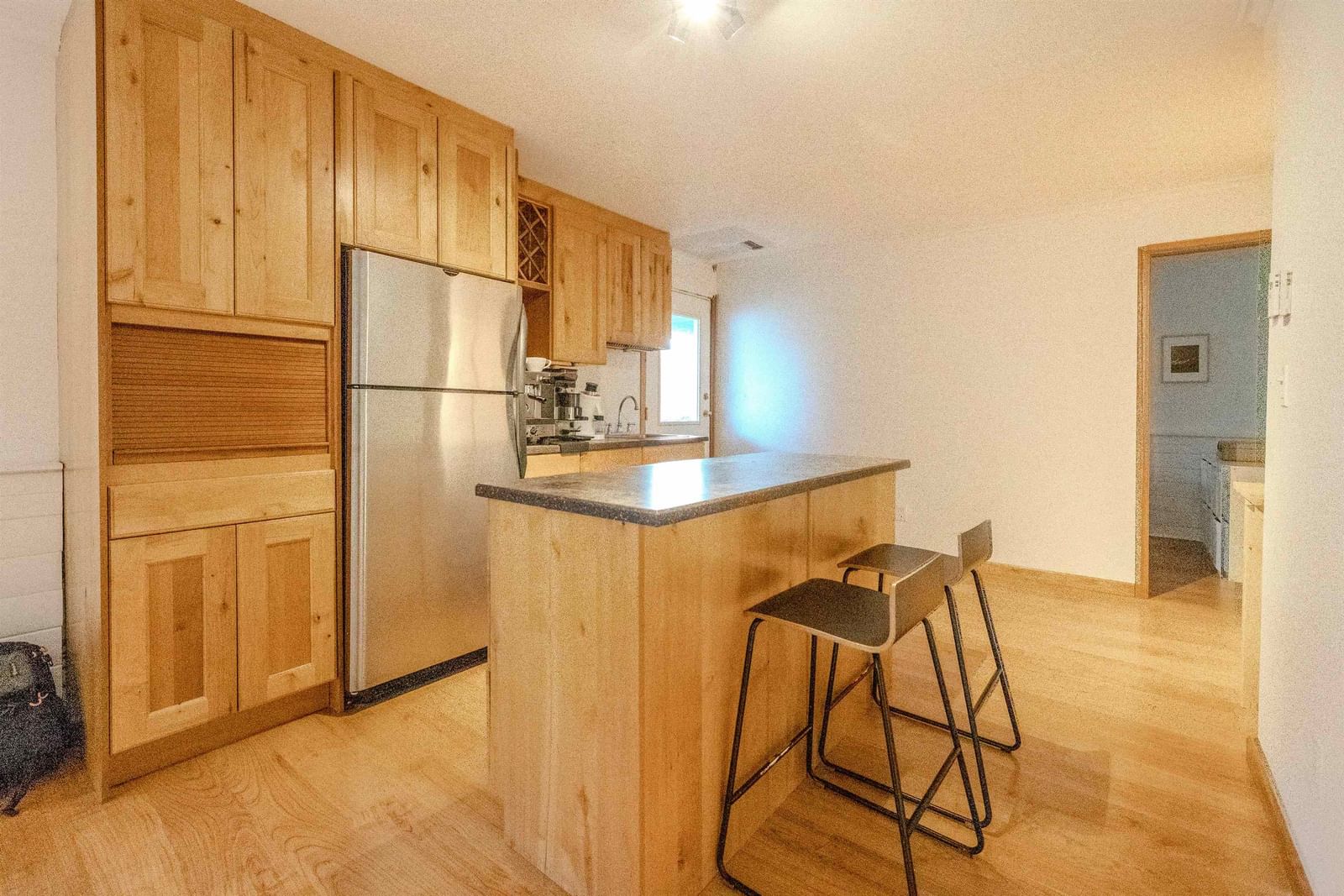 Listing Image 18