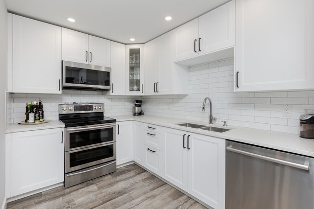 102 - 20894 57 Avenue