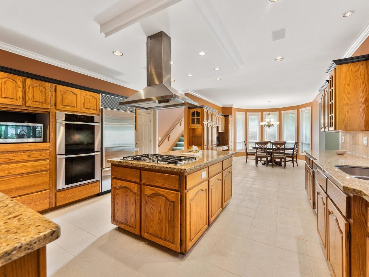 Listing Image 13