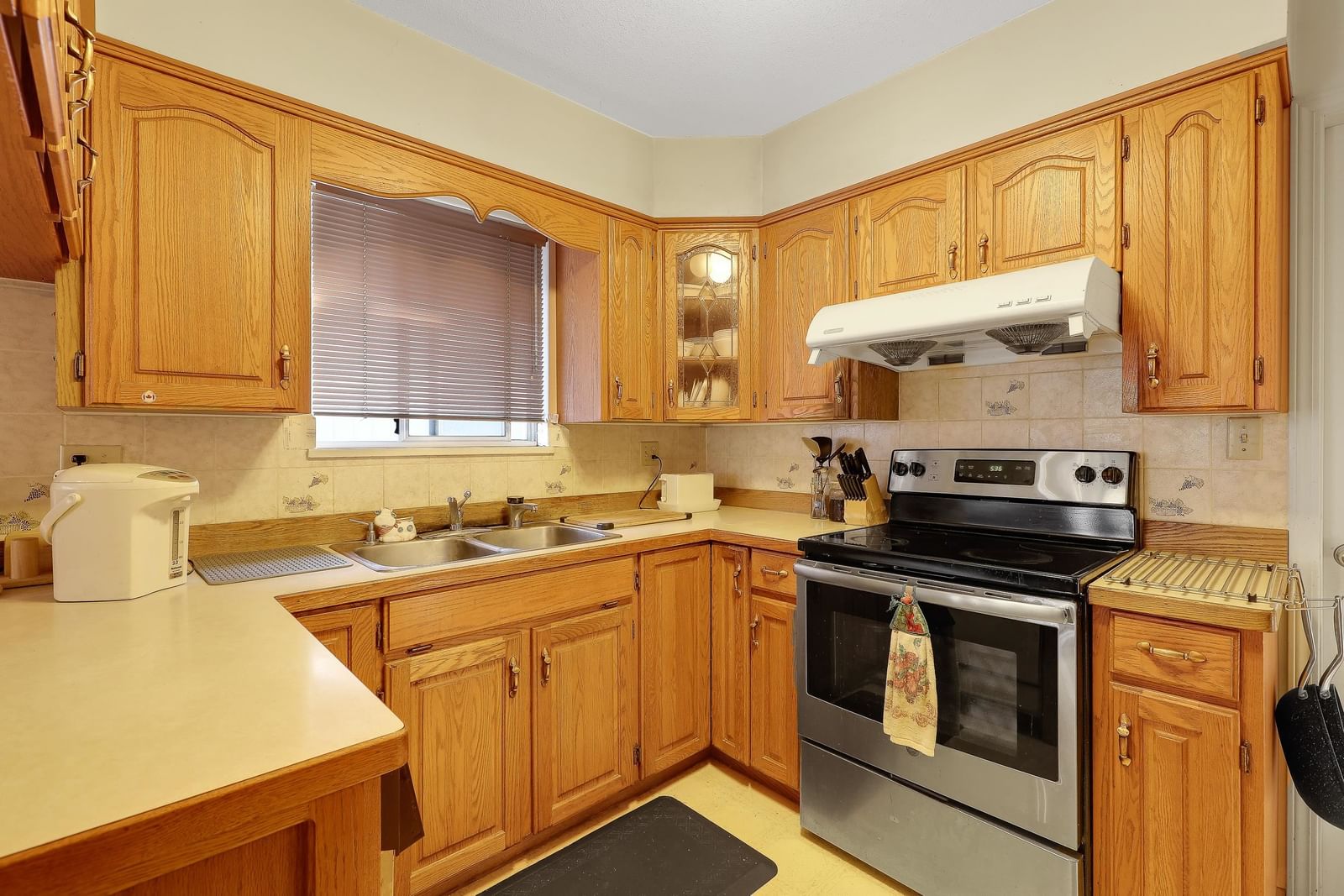 Listing Image 16