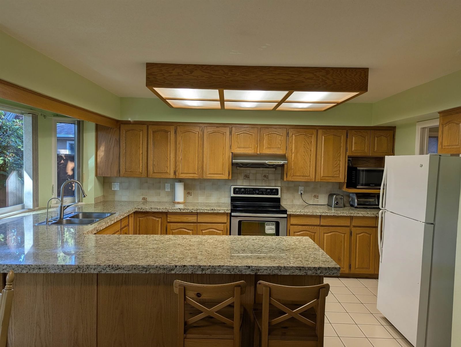 Listing Image 6