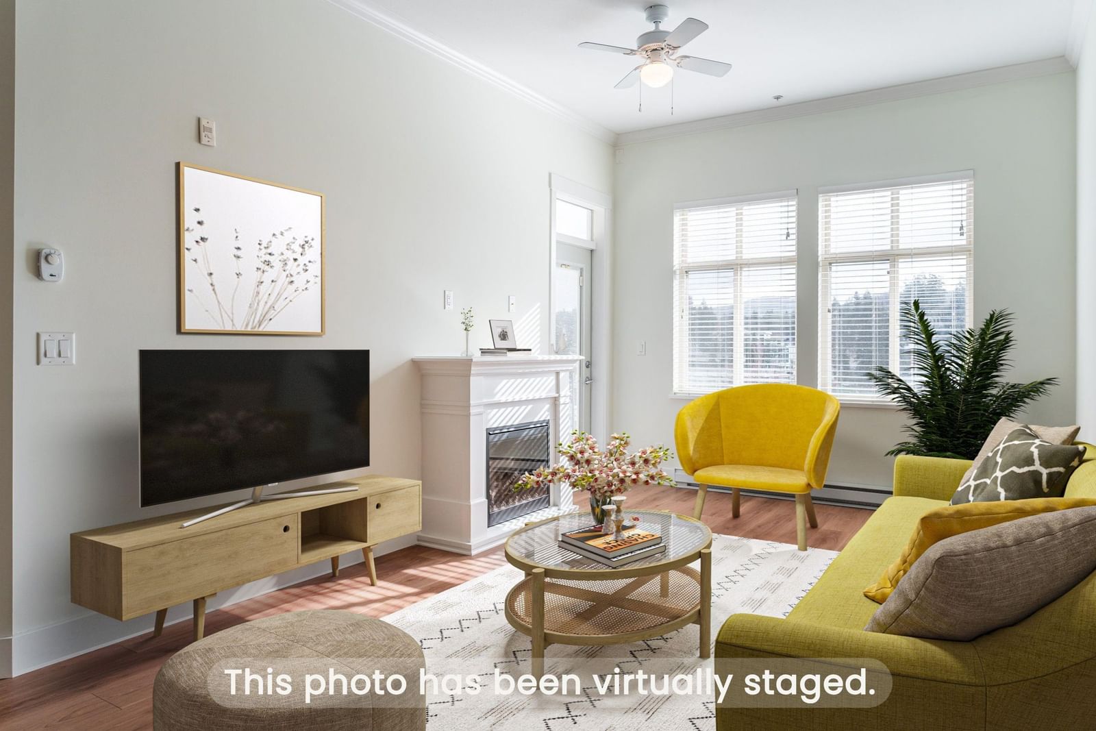 Listing Image 4