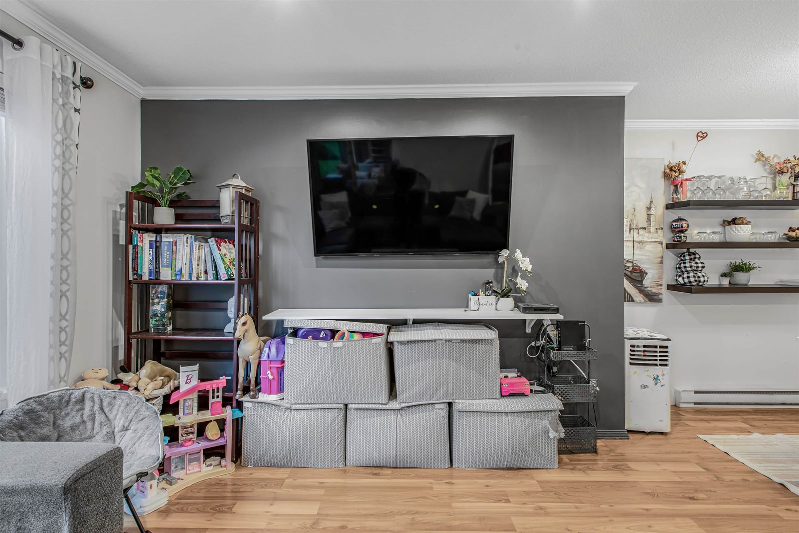 Listing Image 10