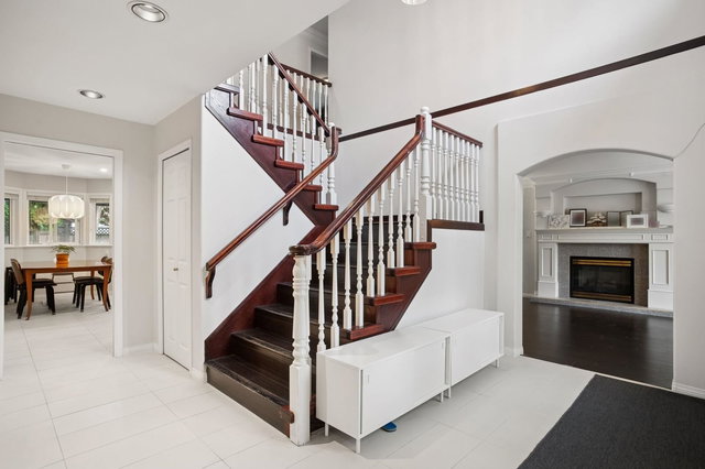 6080 Granville Avenue