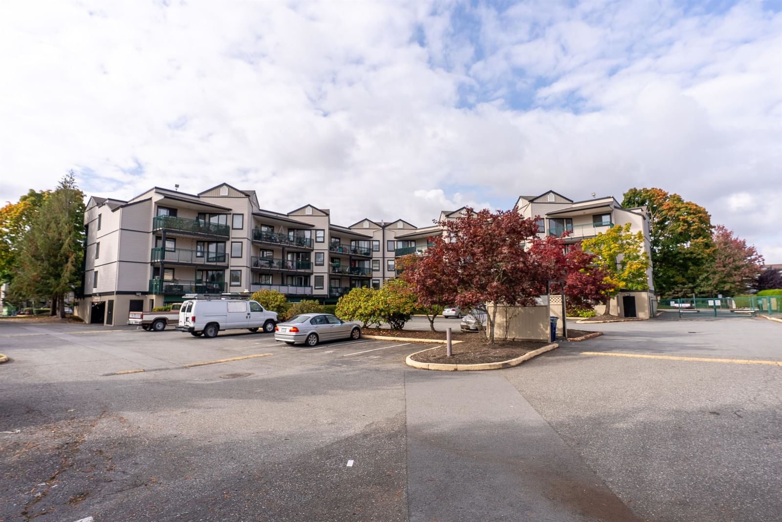 Listing Image 22