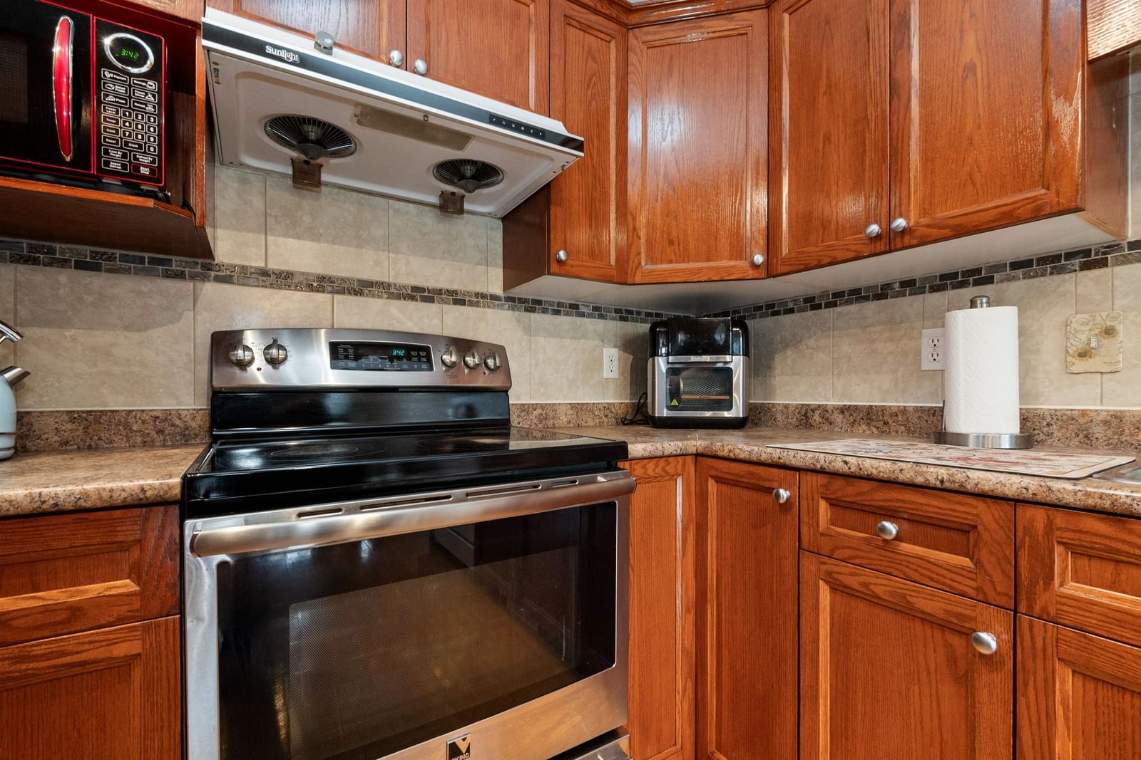 Listing Image 13