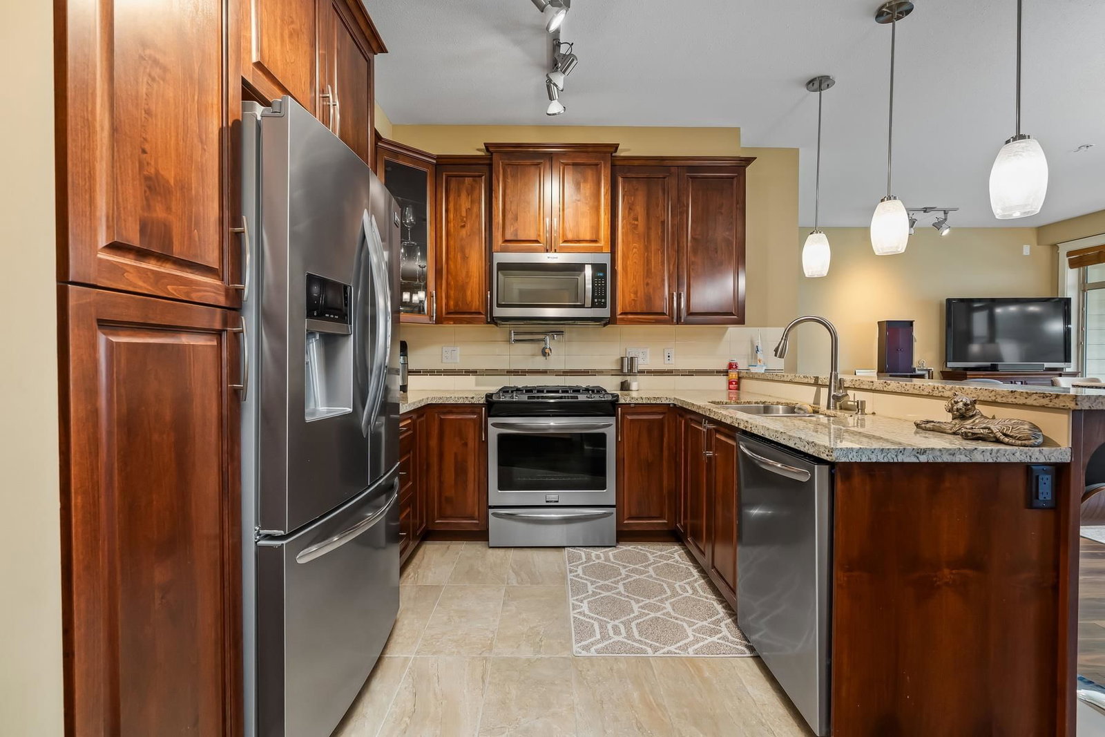 Listing Image 2