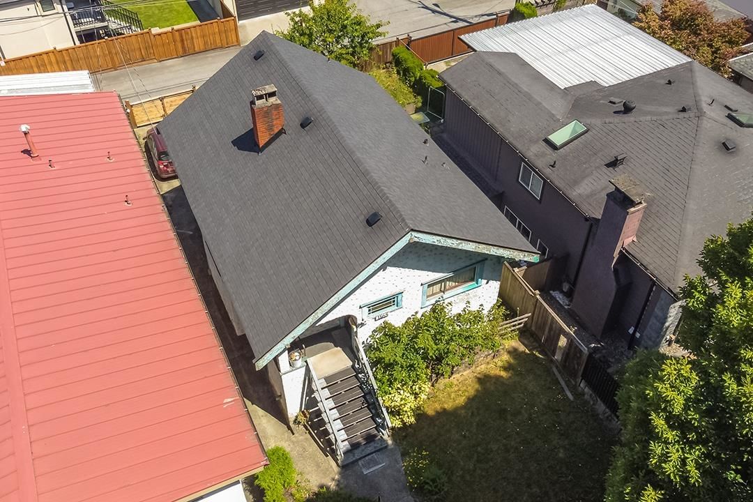 Listing Image 5