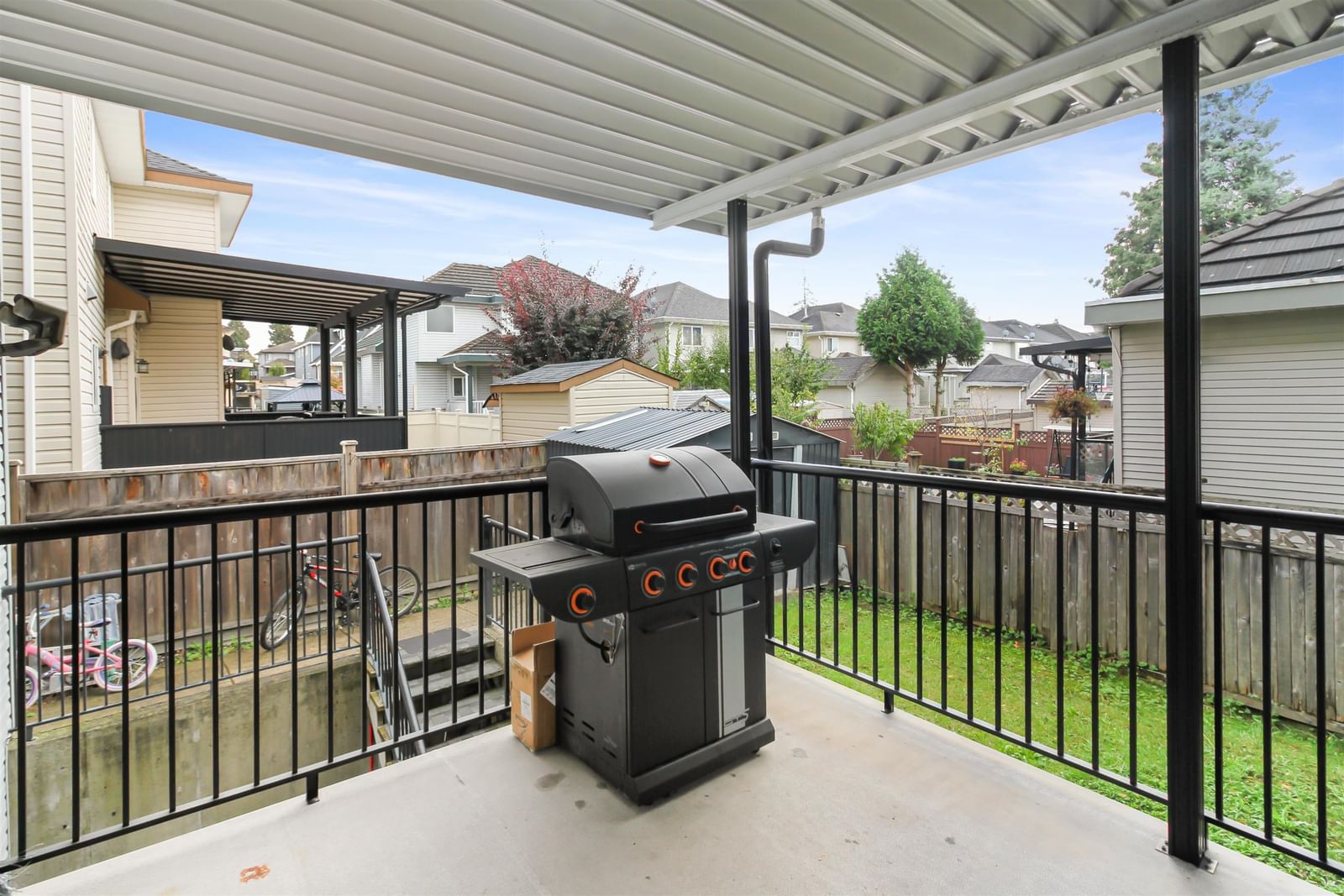 Listing Image 17