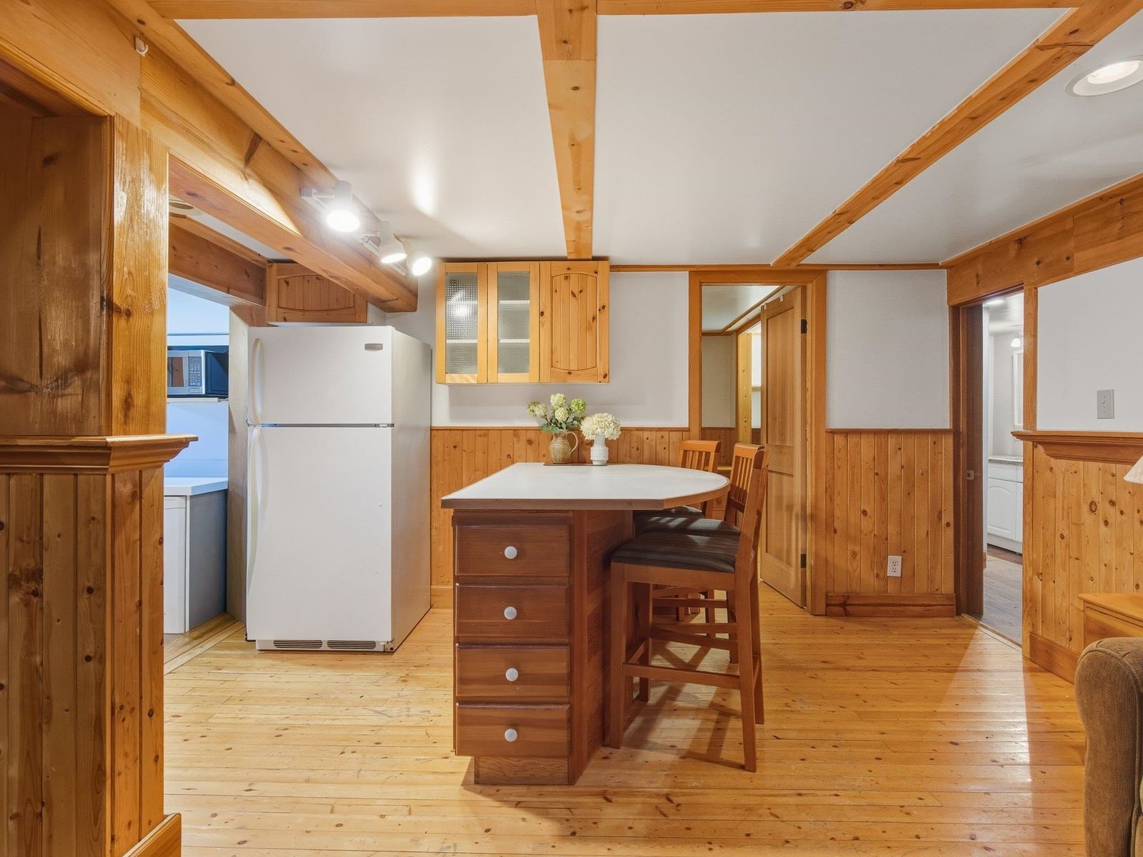 Listing Image 22