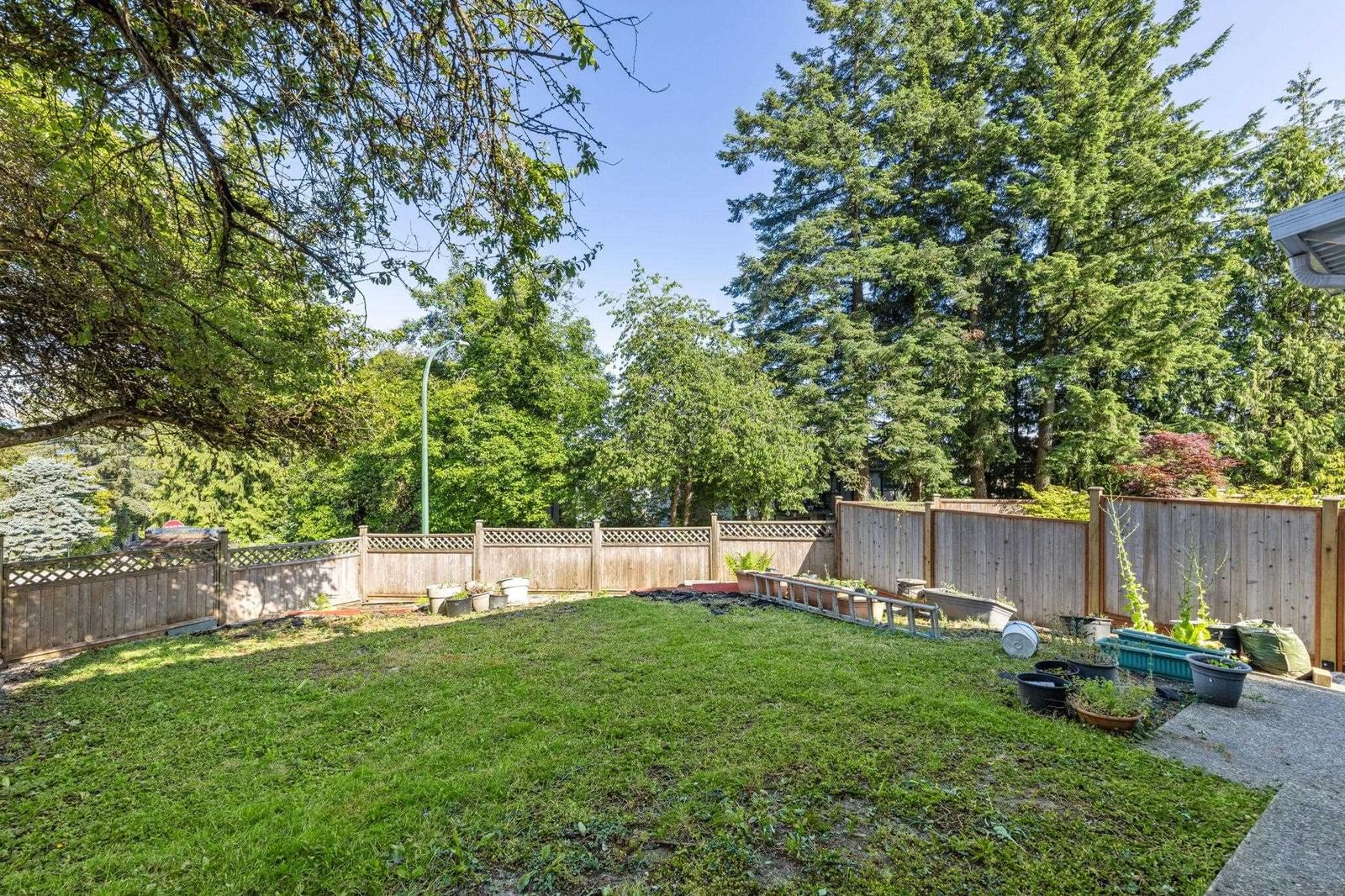Listing Image 37