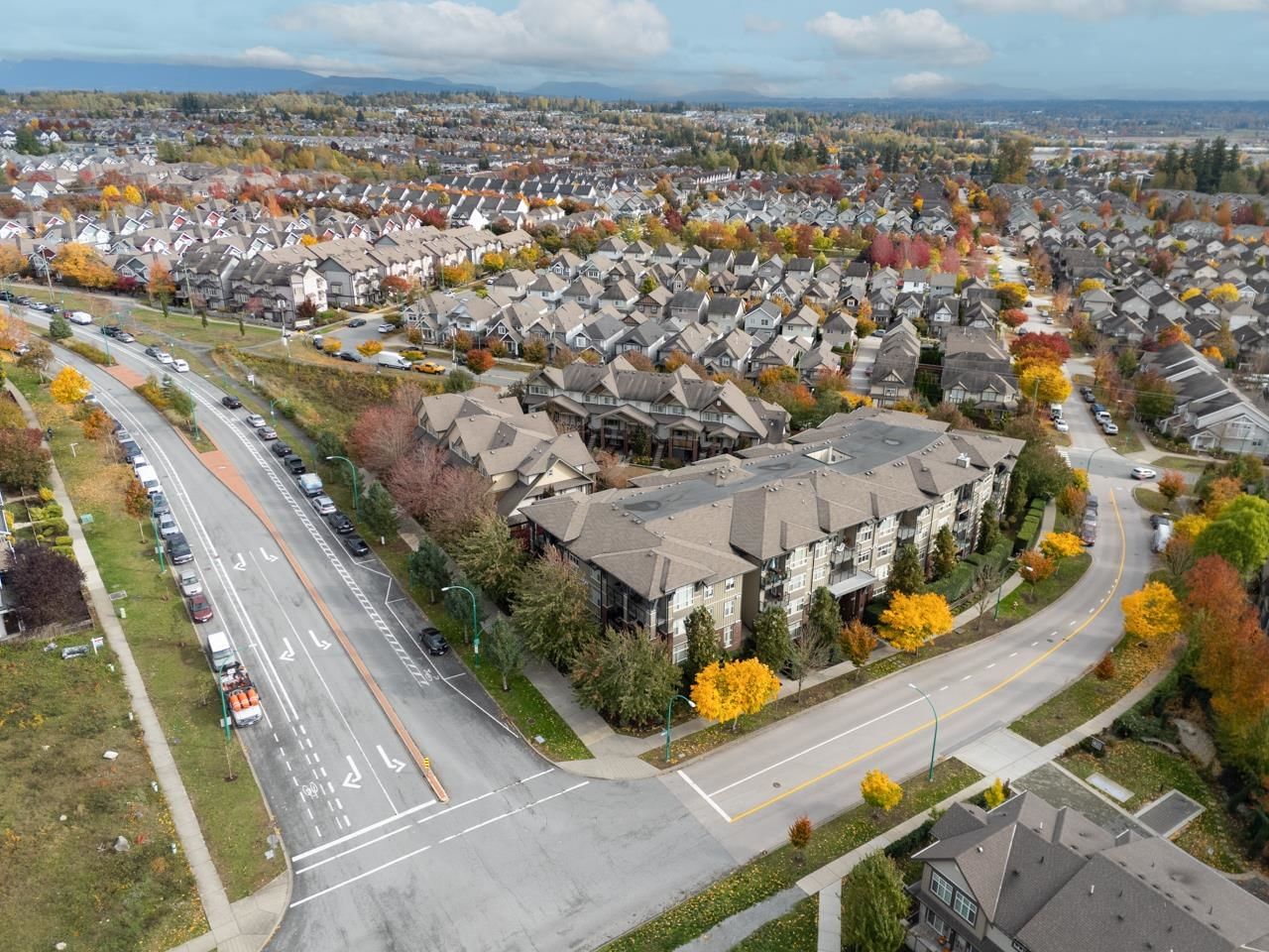 Listing Image 26