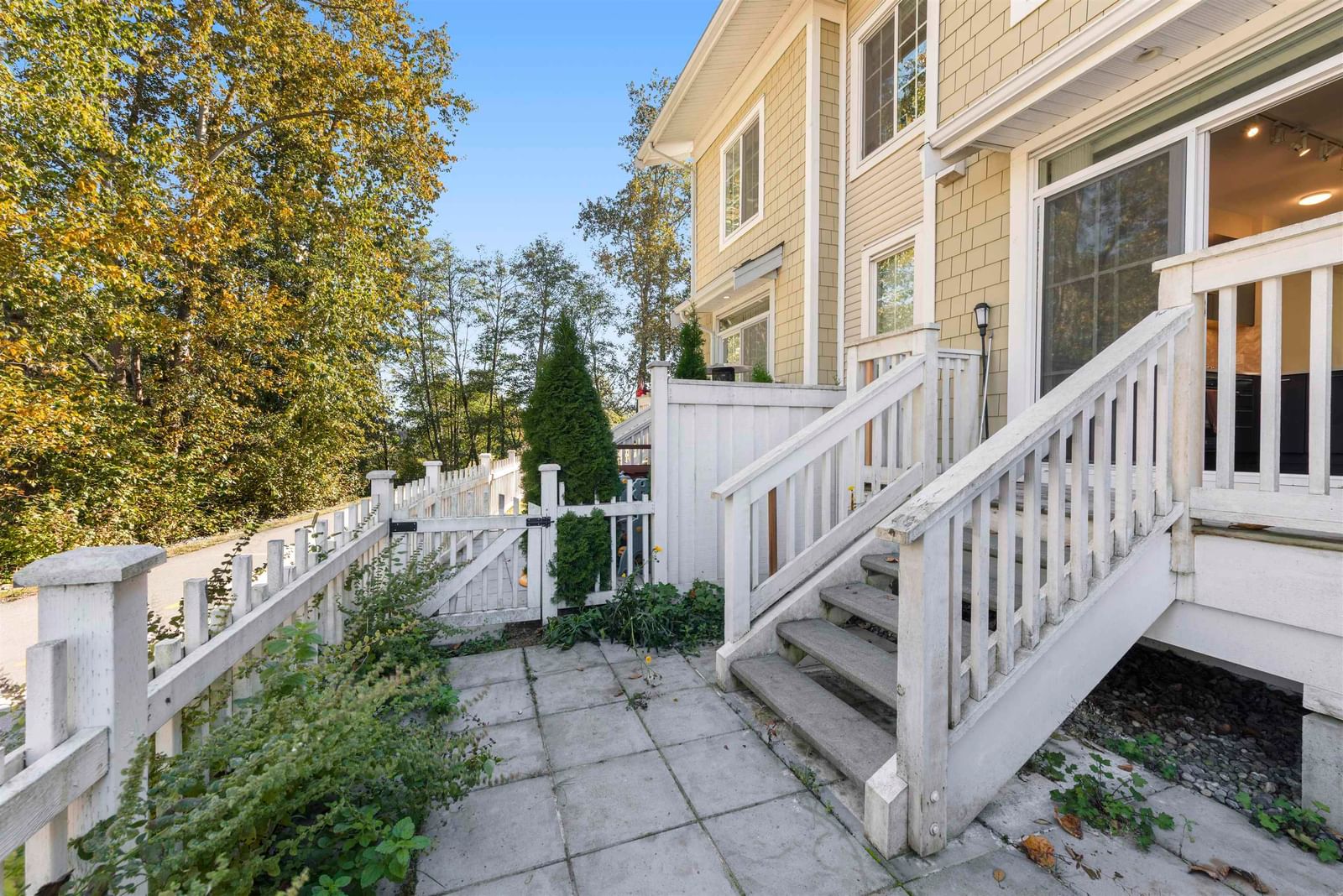 Listing Image 19
