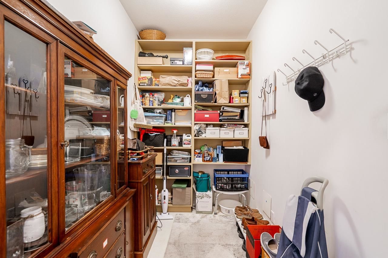 Listing Image 24
