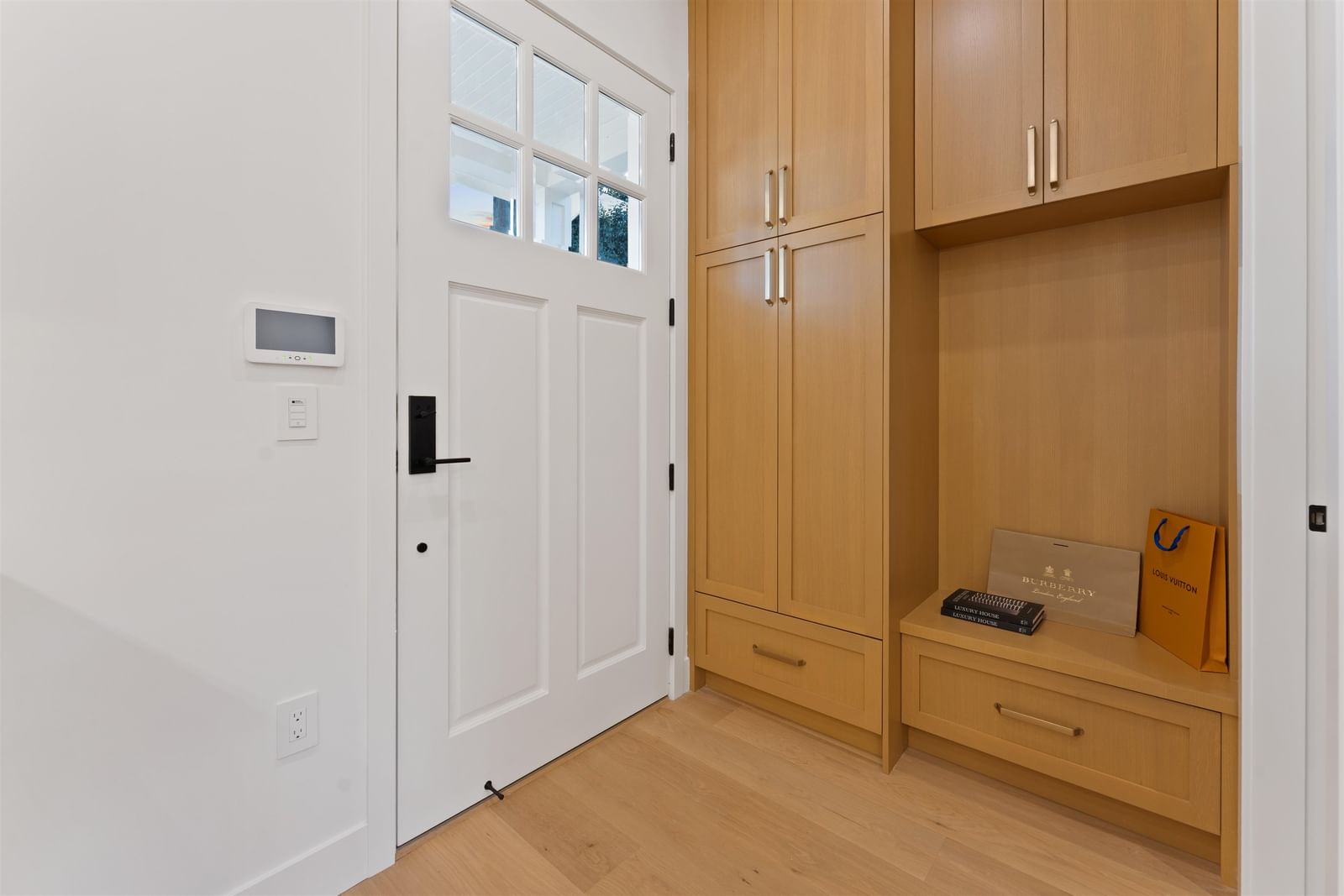 Listing Image 15
