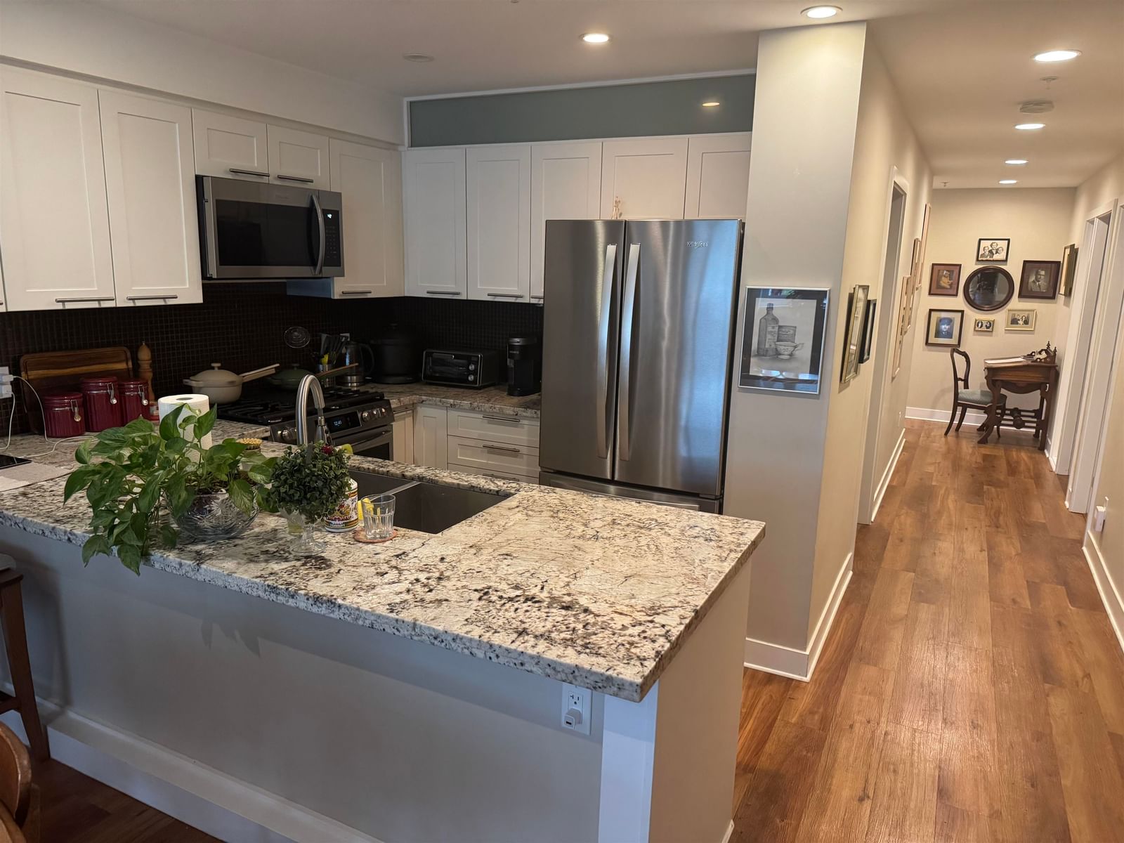 Listing Image 13