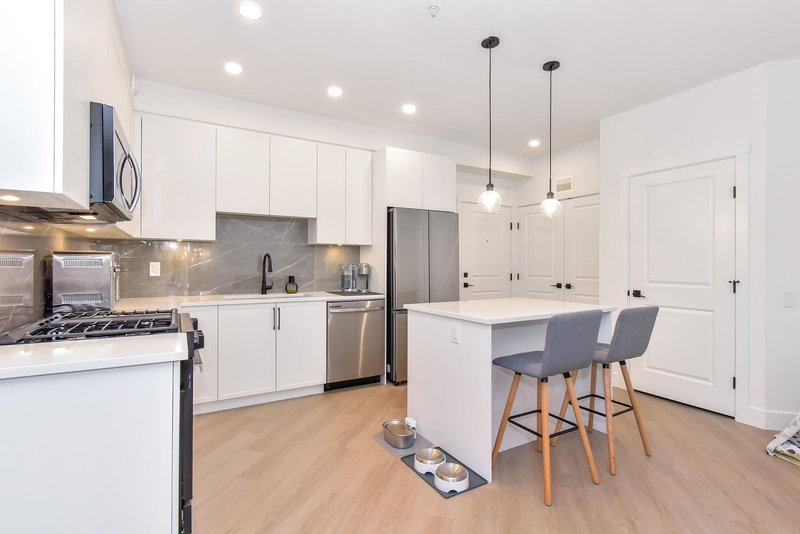 311 - 3438 146a Street, Surrey, V4P 0J1 | Image 2