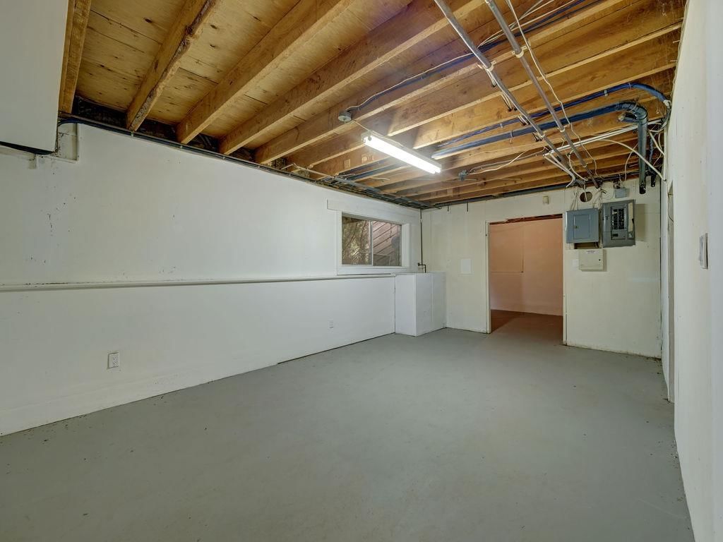 Listing Image 26