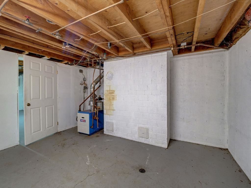 Listing Image 27