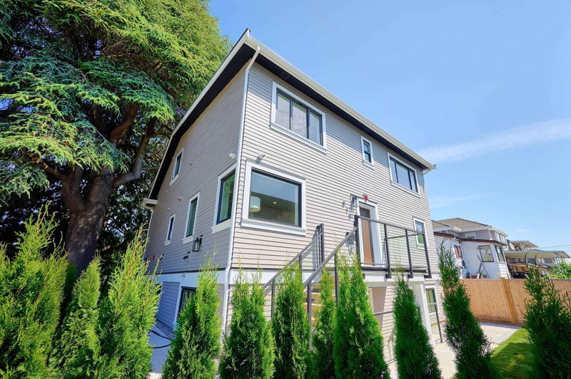 810 51st Avenue, Vancouver, V5X 1E5 | Image 2